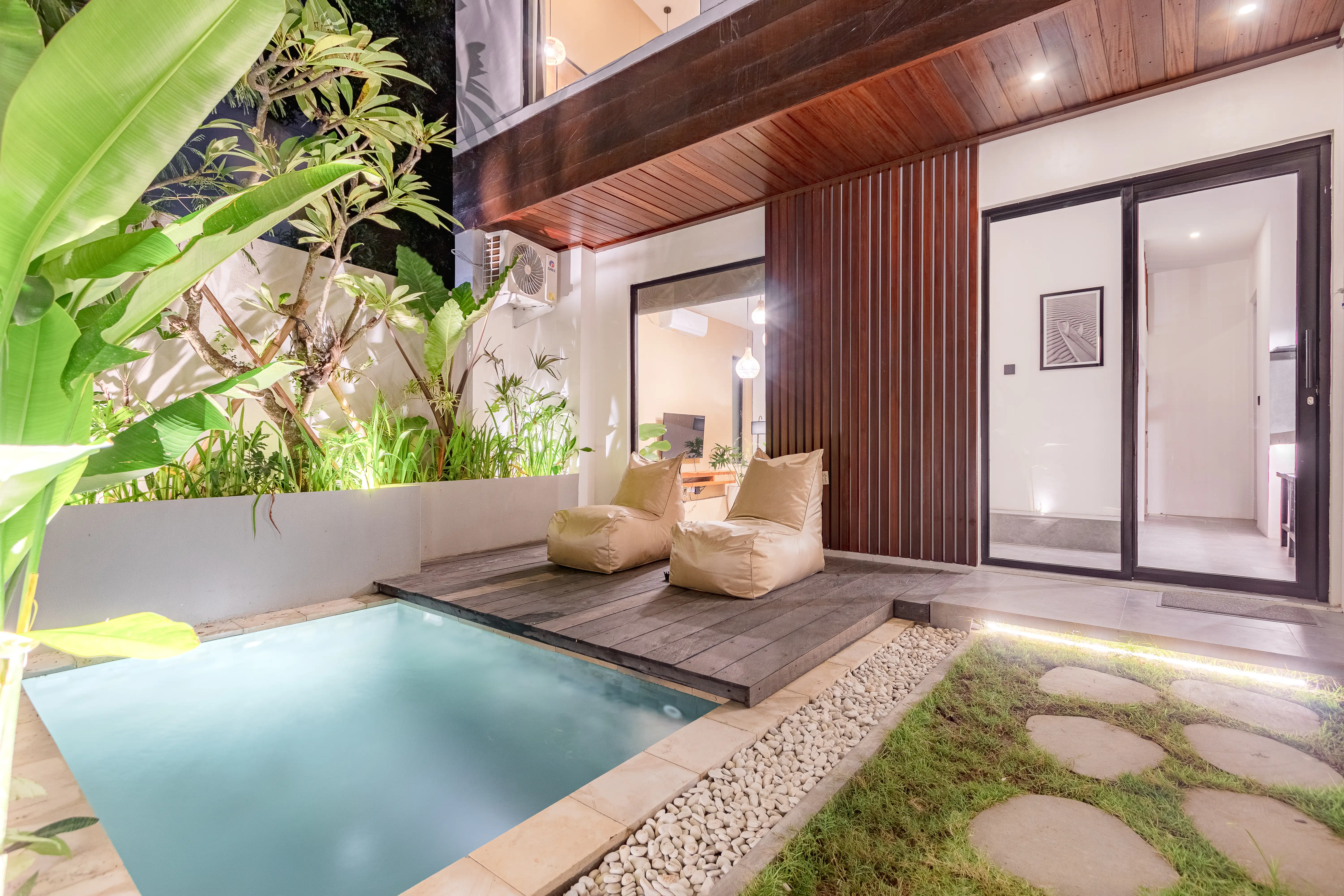 Villa 157m² in Indonesia, Canggu. Priced at 219000$ rent photo-14