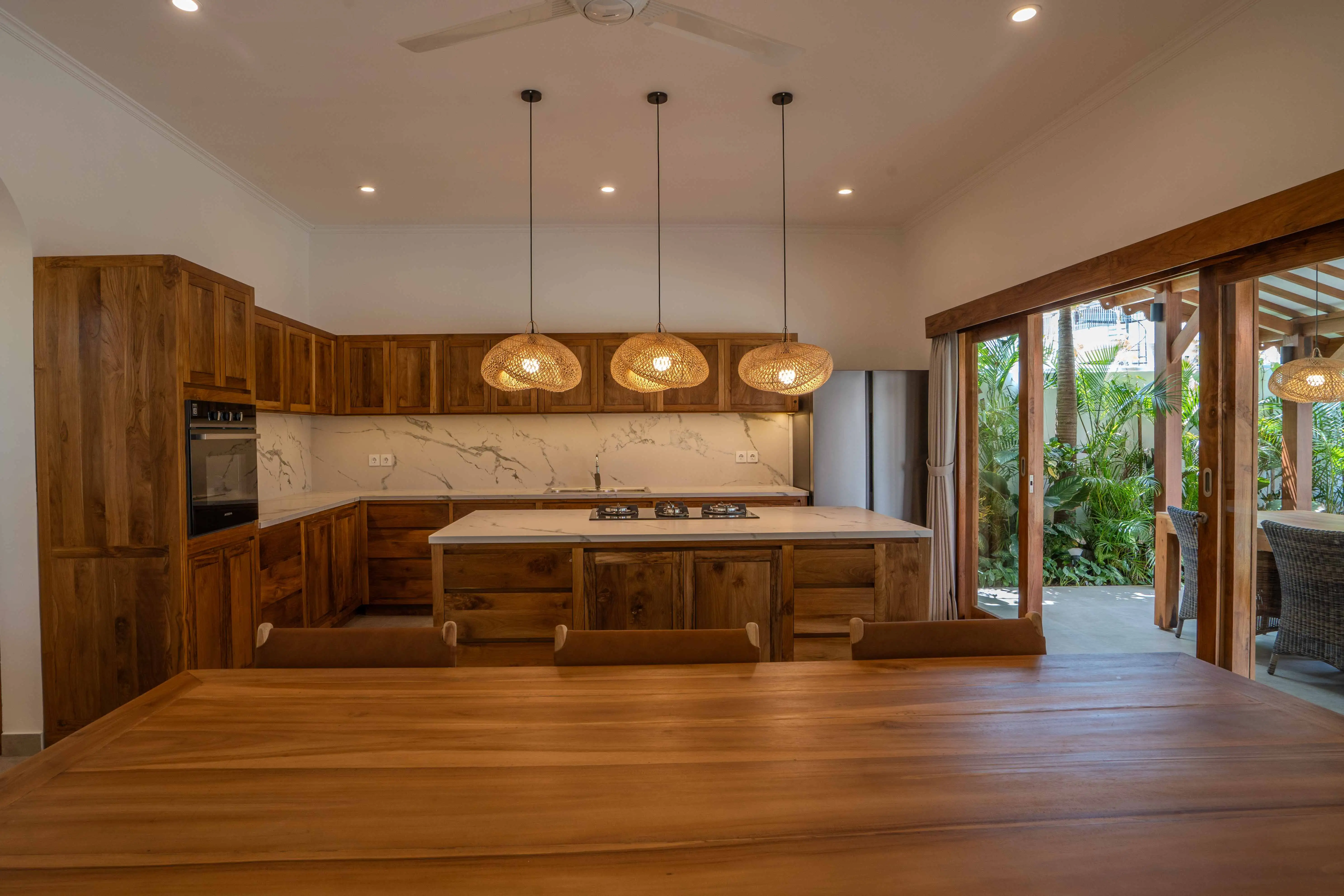 Villa 240m² in Indonesia, Canggu. Priced at 345000$ rent photo-11