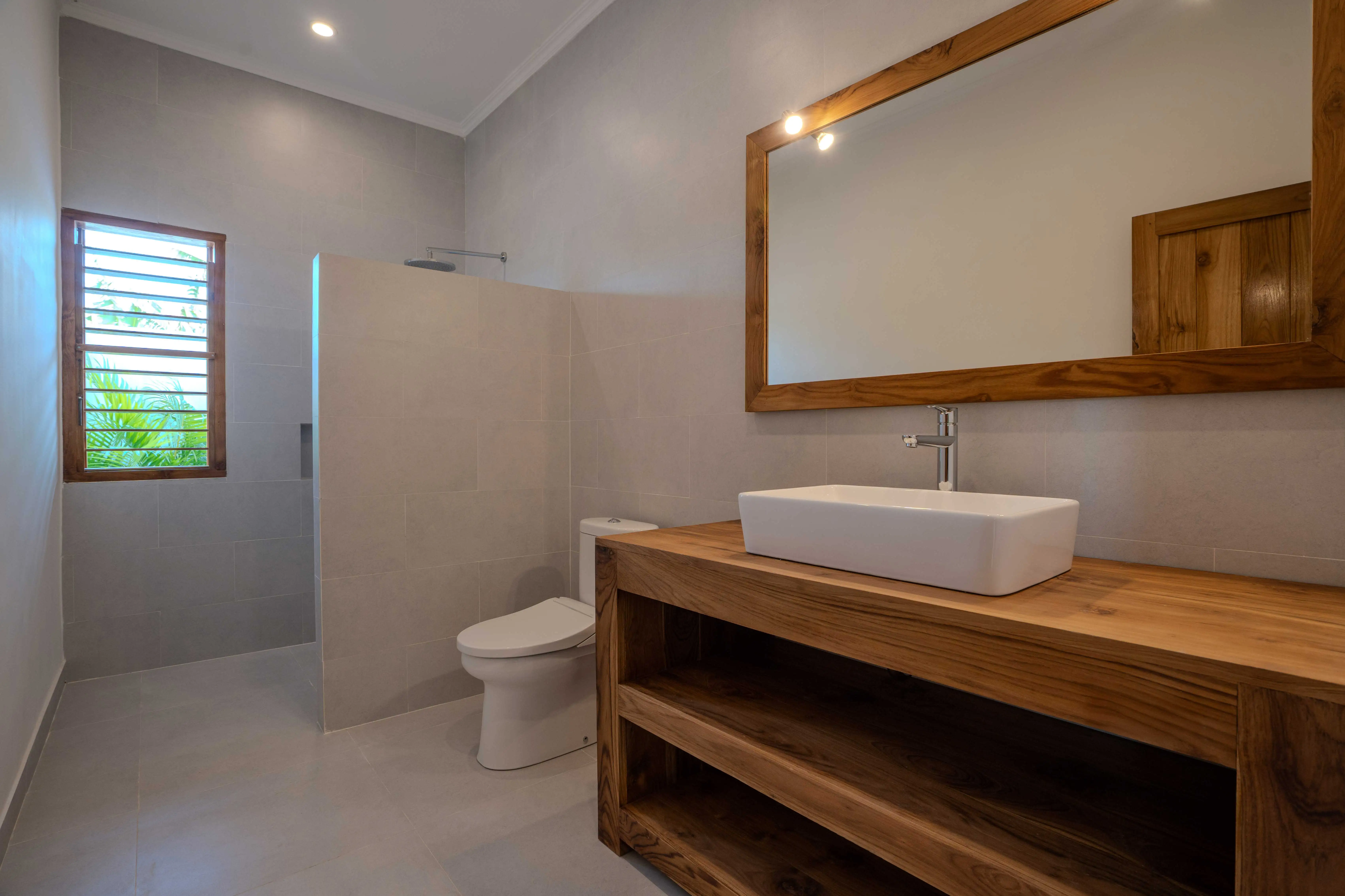 Villa 240m² in Indonesia, Canggu. Priced at 345000$ rent photo-22