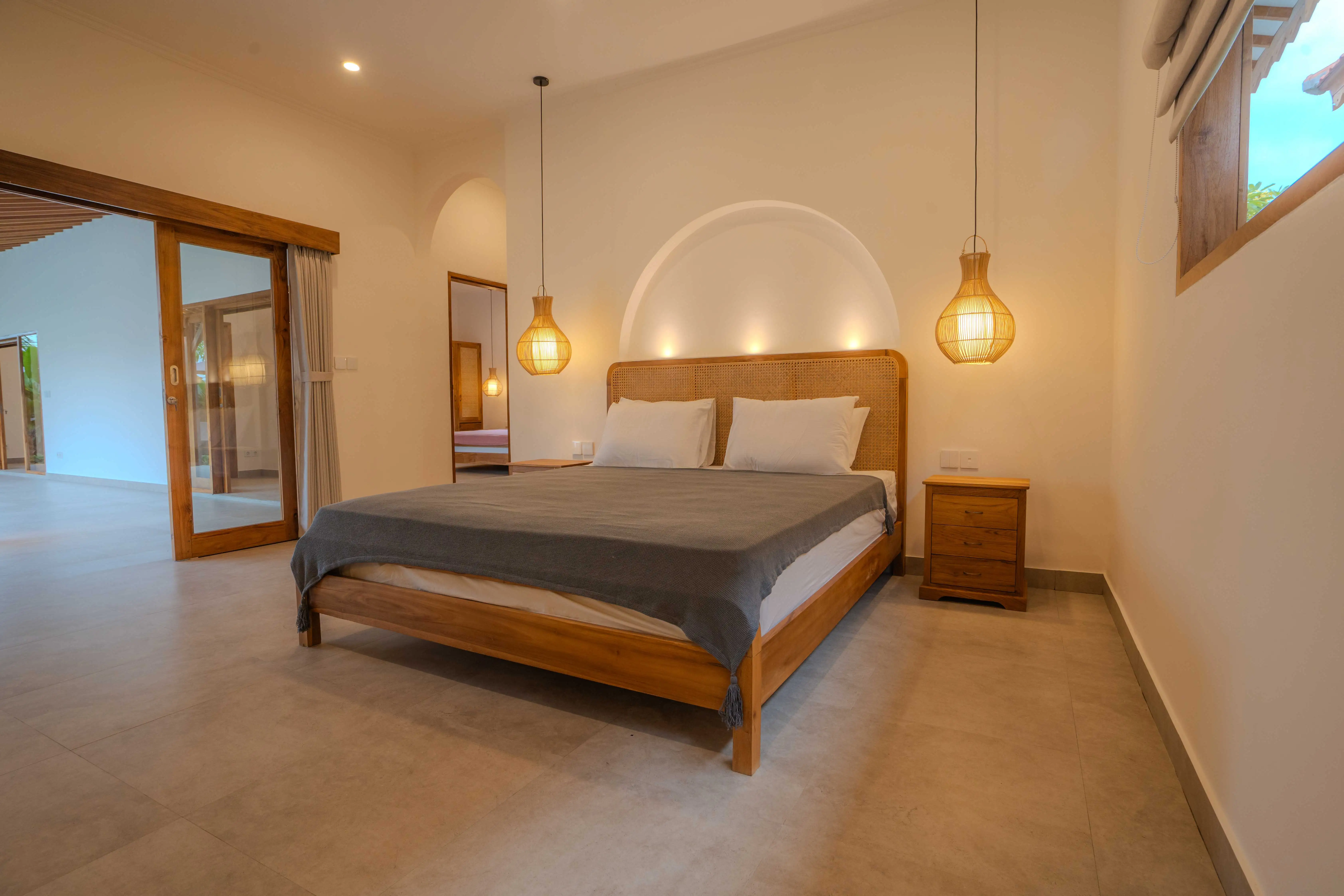 Villa 240m² in Indonesia, Canggu. Priced at 345000$ rent photo-32