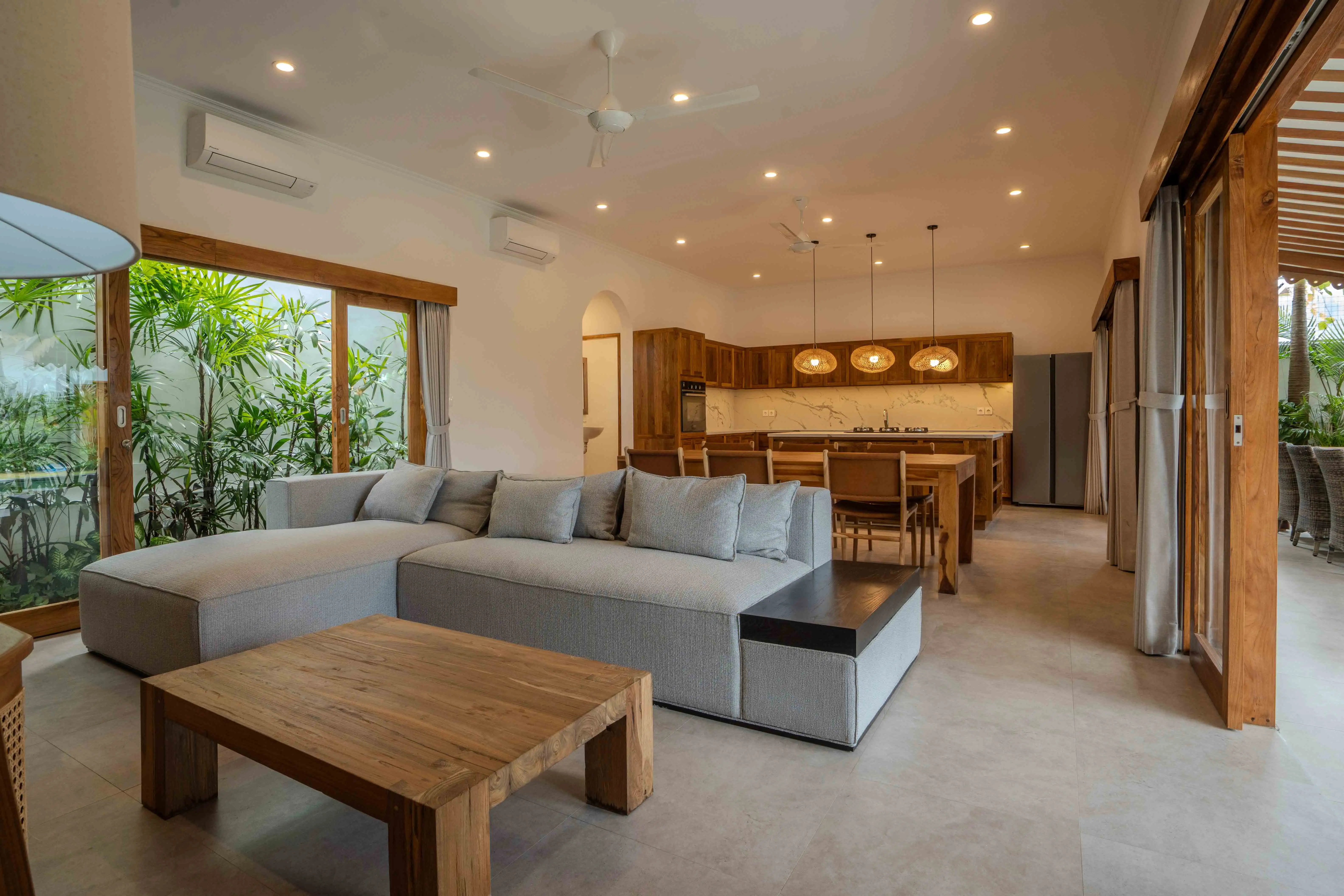 Villa 240m² in Indonesia, Canggu. Priced at 345000$ rent photo-41