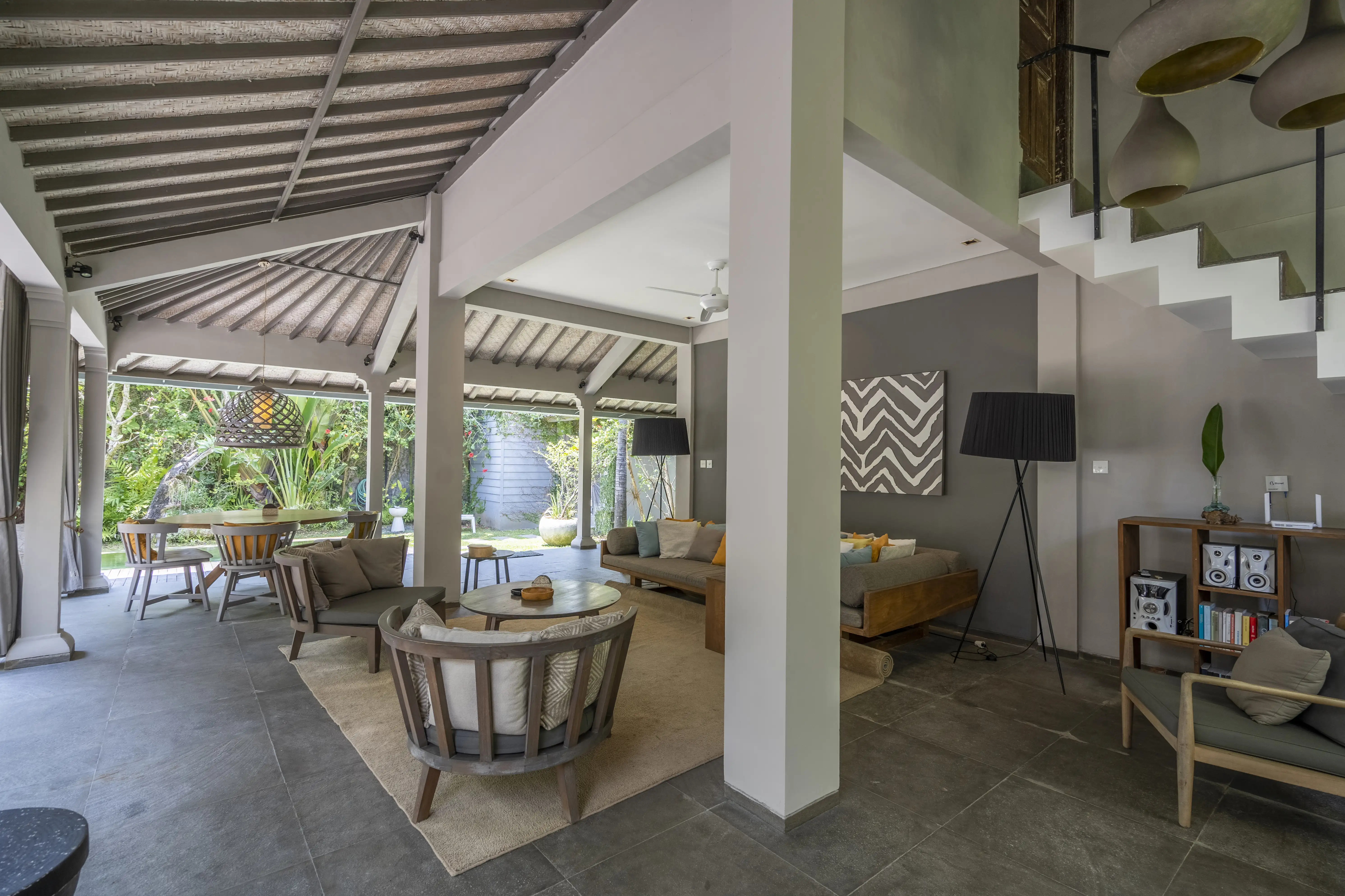 Villa 180m² in Indonesia, Seminyak. Priced at 375914$ rent photo-8