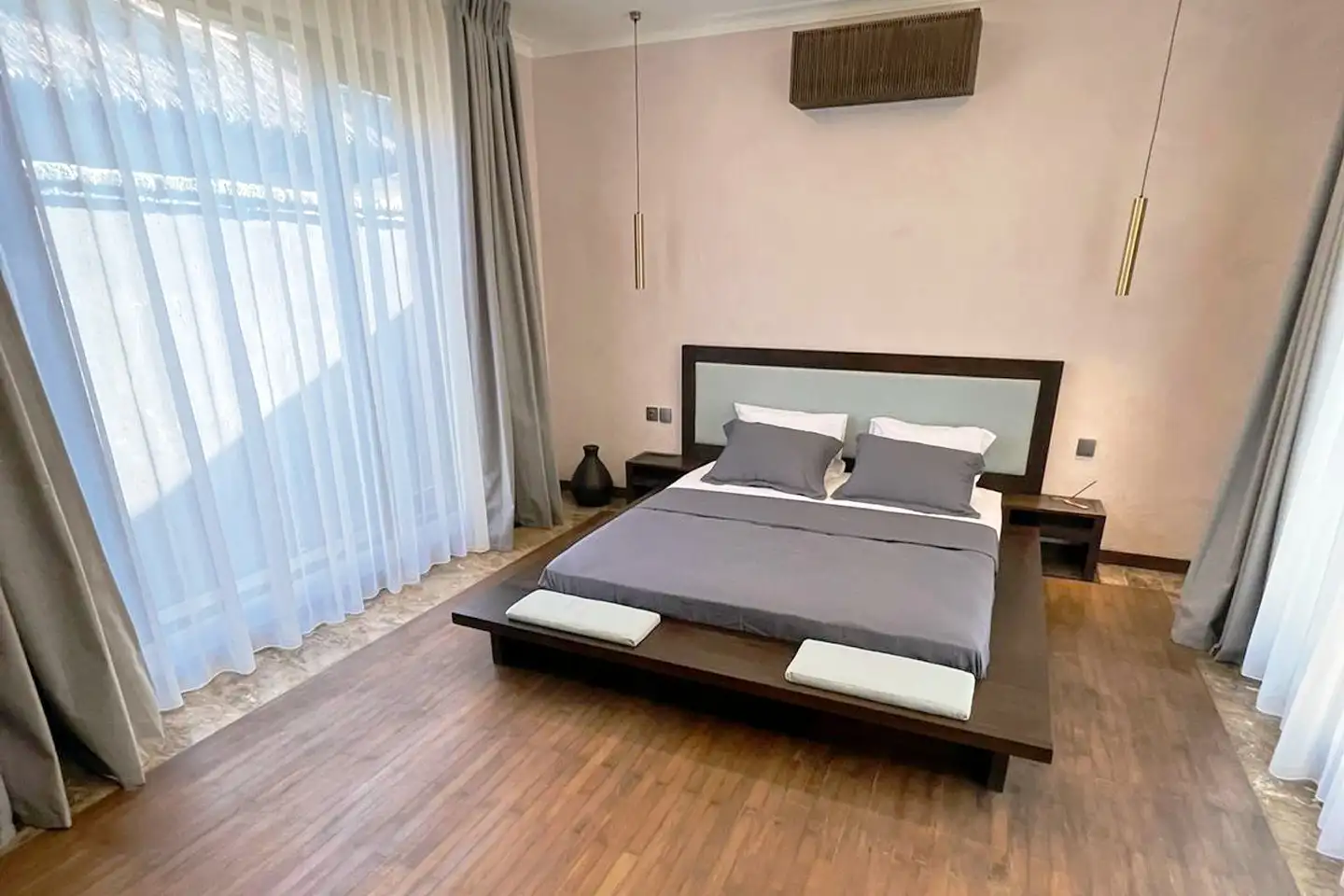 Villa 350m² in Indonesia, Bukit. Priced at 140000$ rent photo-6
