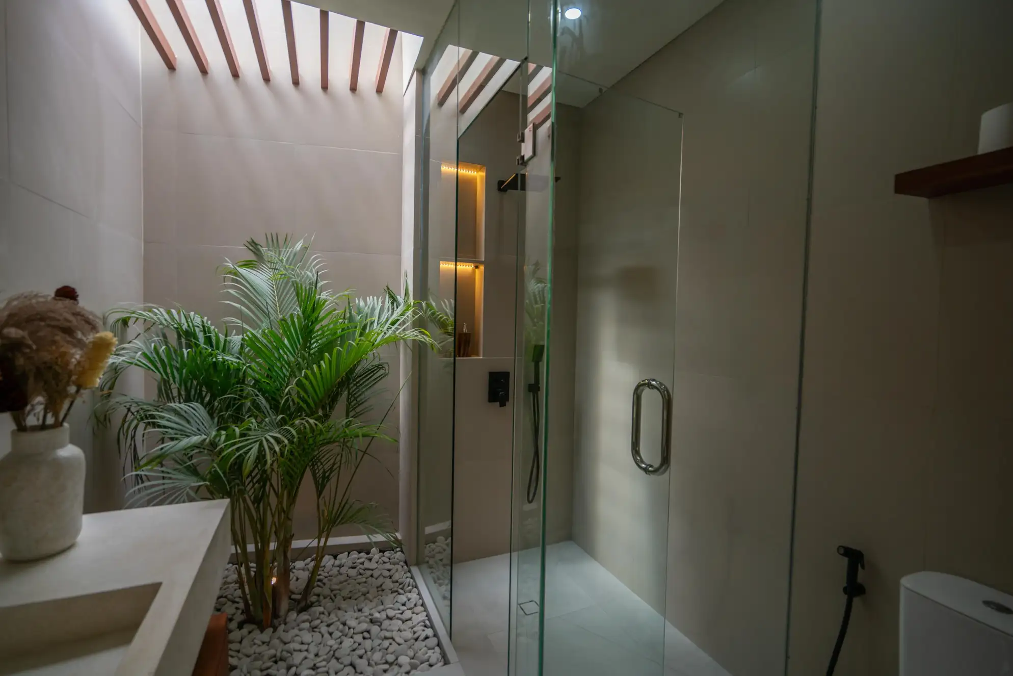 Villa 94m² in Indonesia, Umalas. Priced at 235000$ rent photo-5