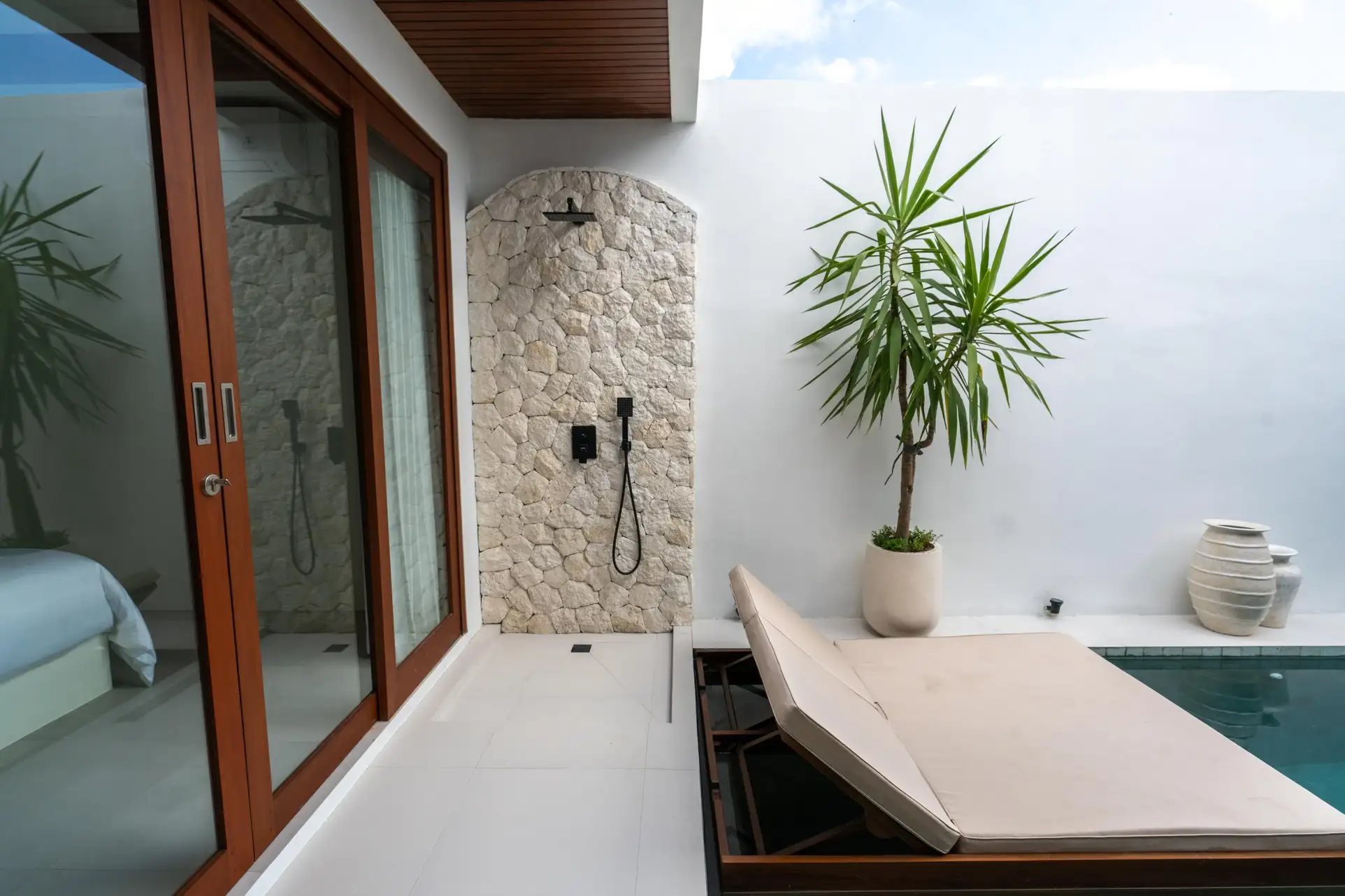 Villa 94m² in Indonesia, Umalas. Priced at 235000$ rent photo-8