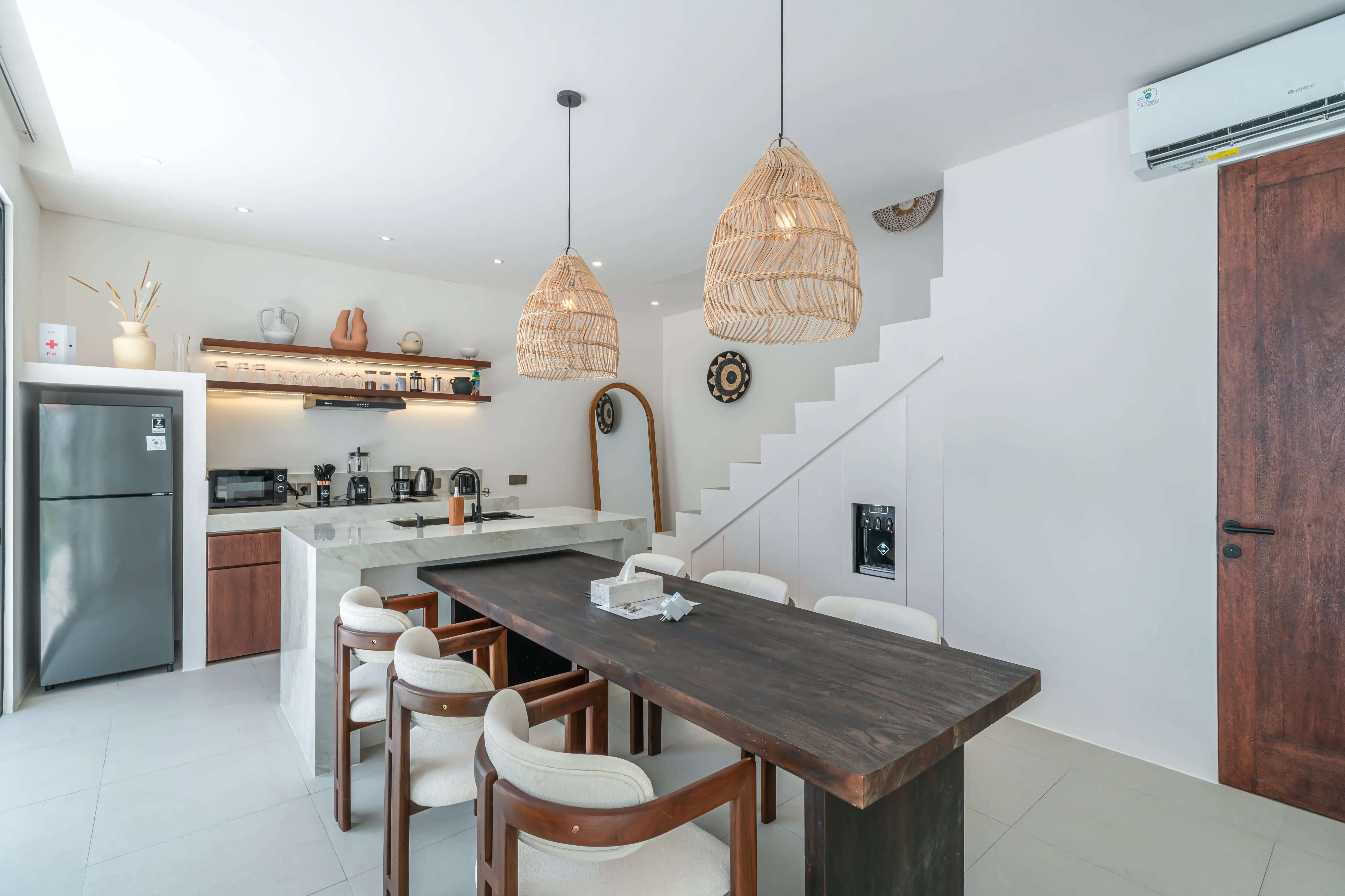 Villa 107m² in Indonesia, Canggu. Priced at 235000$ rent photo-12