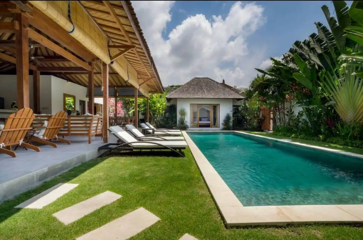 Villa 175m² in Indonesia, Seminyak. Priced at 413117$ rent photo-13