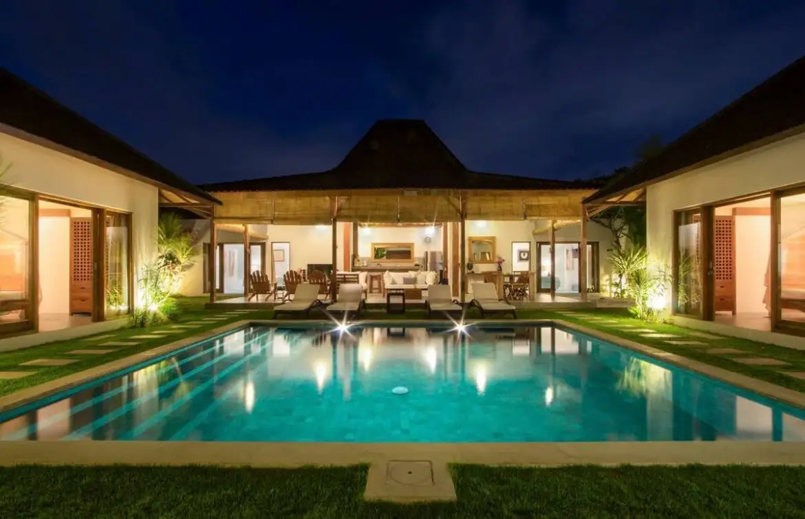 Villa 175m² in Indonesia, Seminyak. Priced at 413117$ rent photo-14