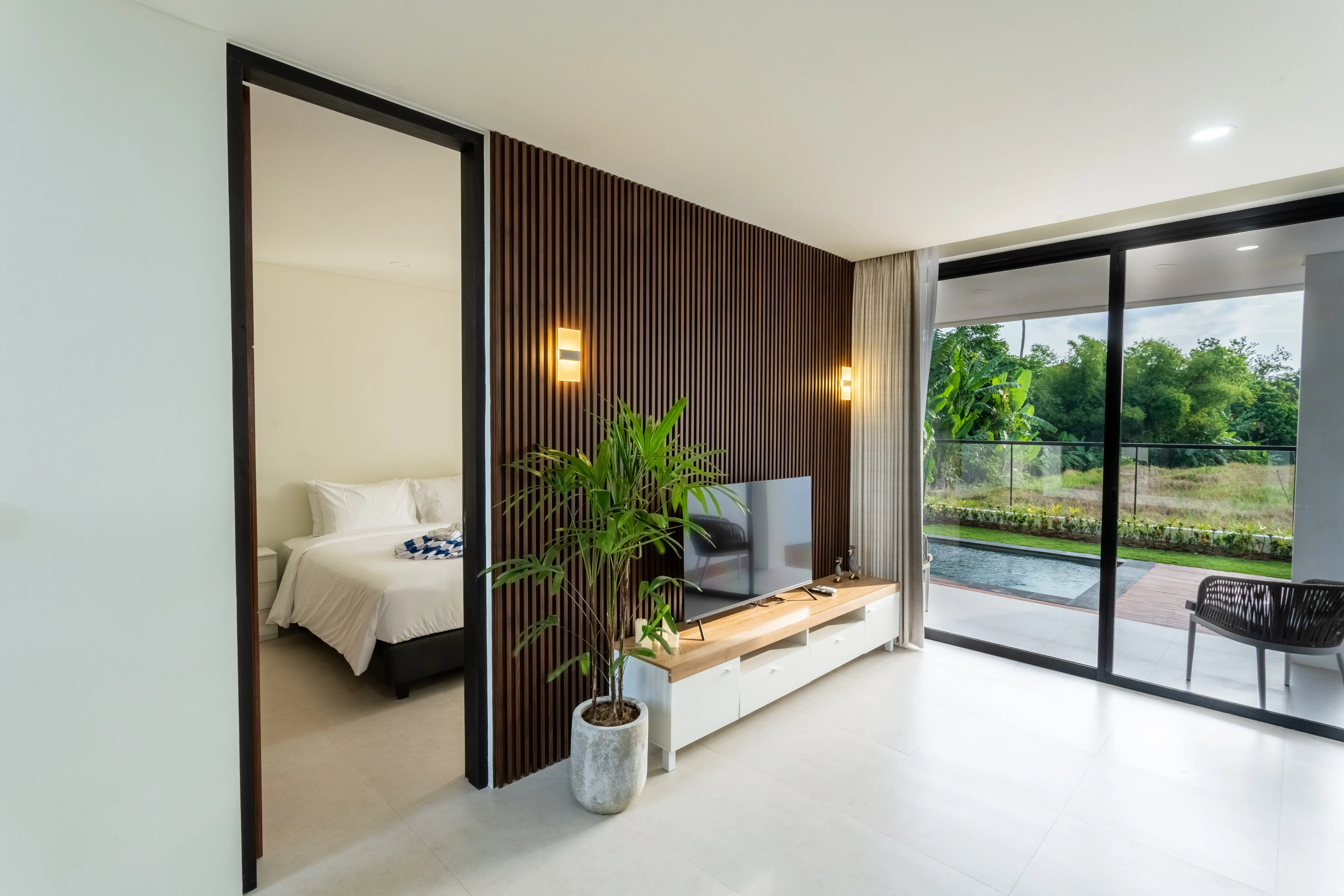 Villa 131m² in Indonesia, Canggu. Priced at 195000$ rent photo-9