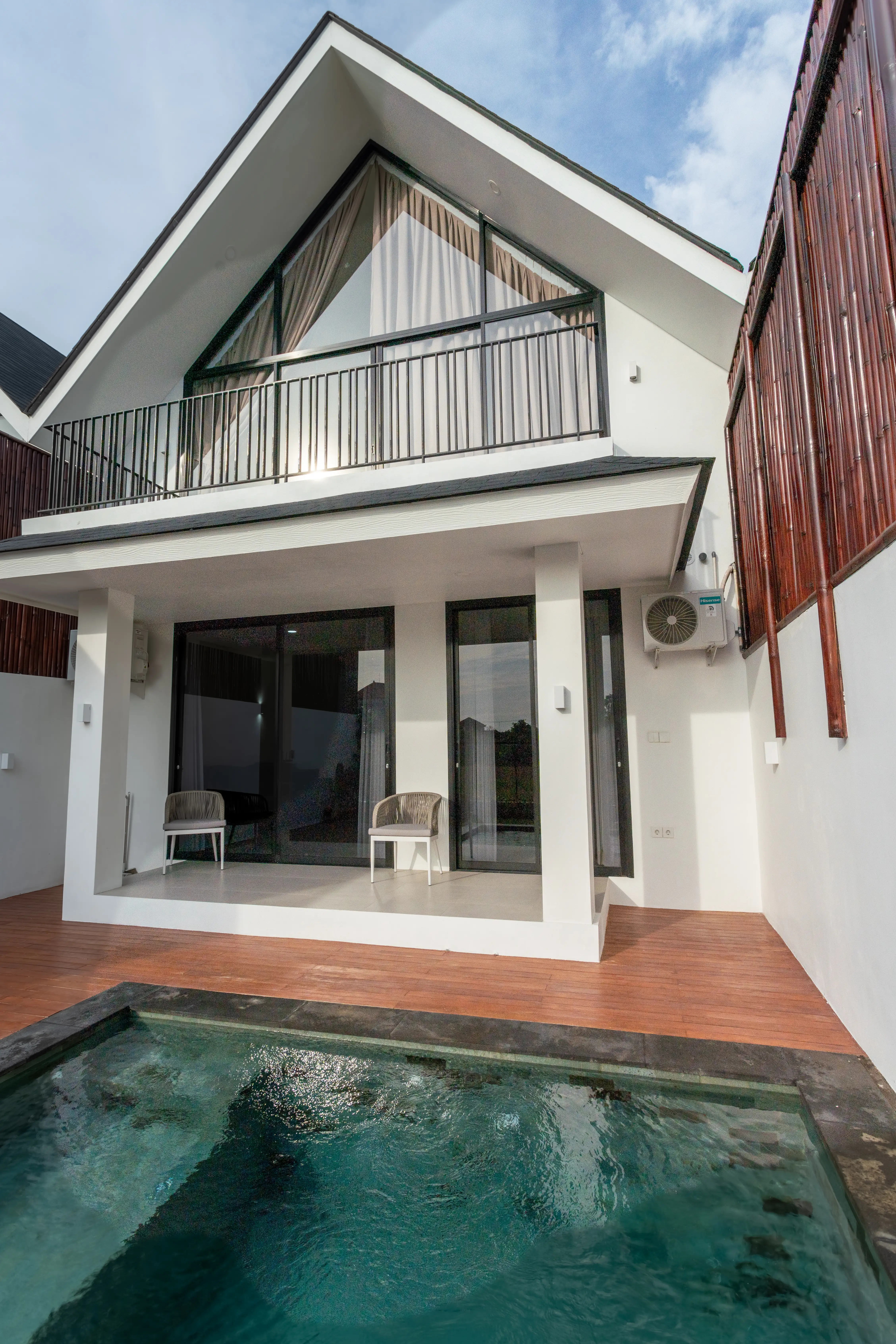Villa 131m² in Indonesia, Canggu. Priced at 195000$ rent photo-11