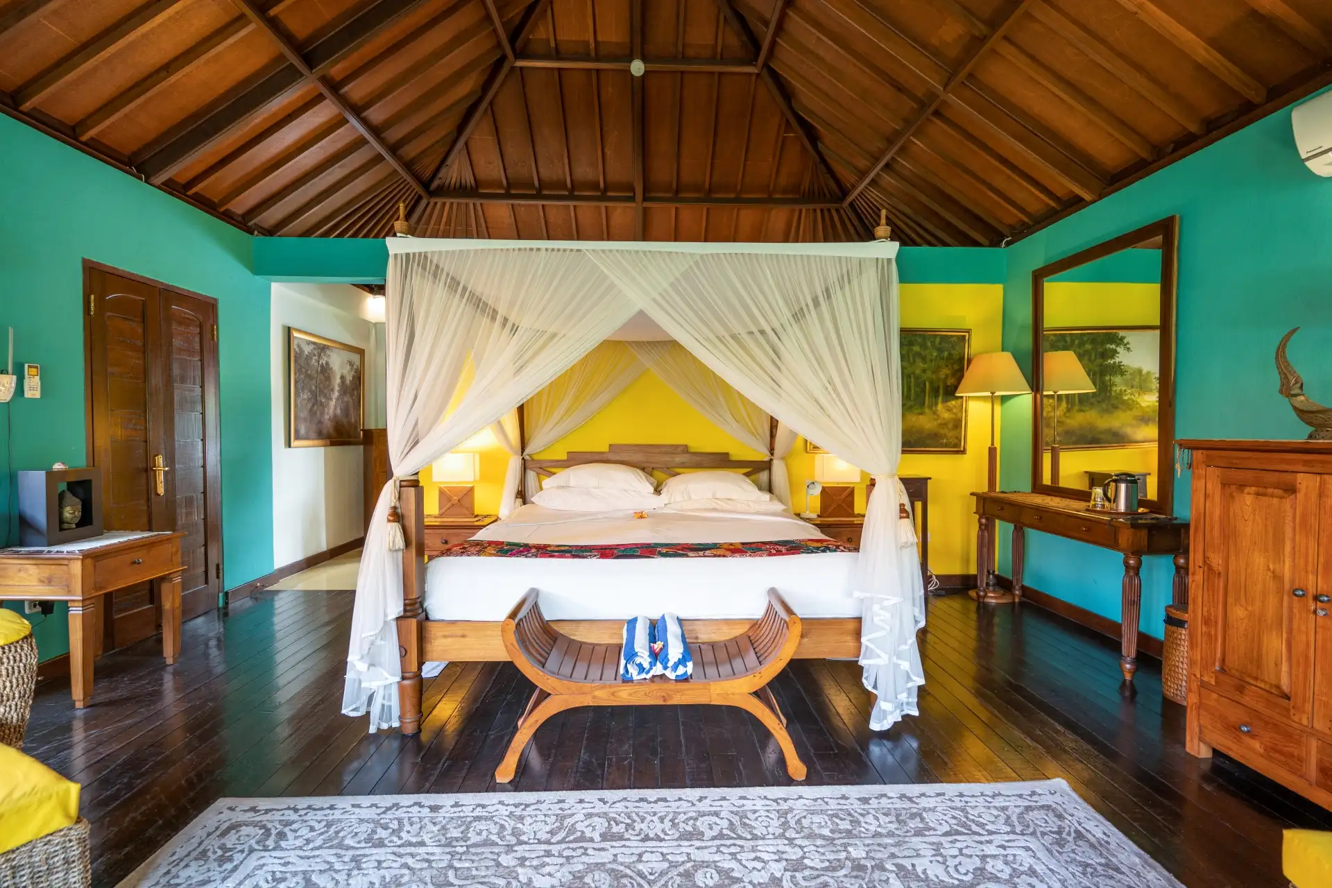 Villa 170m² in Indonesia, Seminyak. Priced at 250000$ rent photo-19