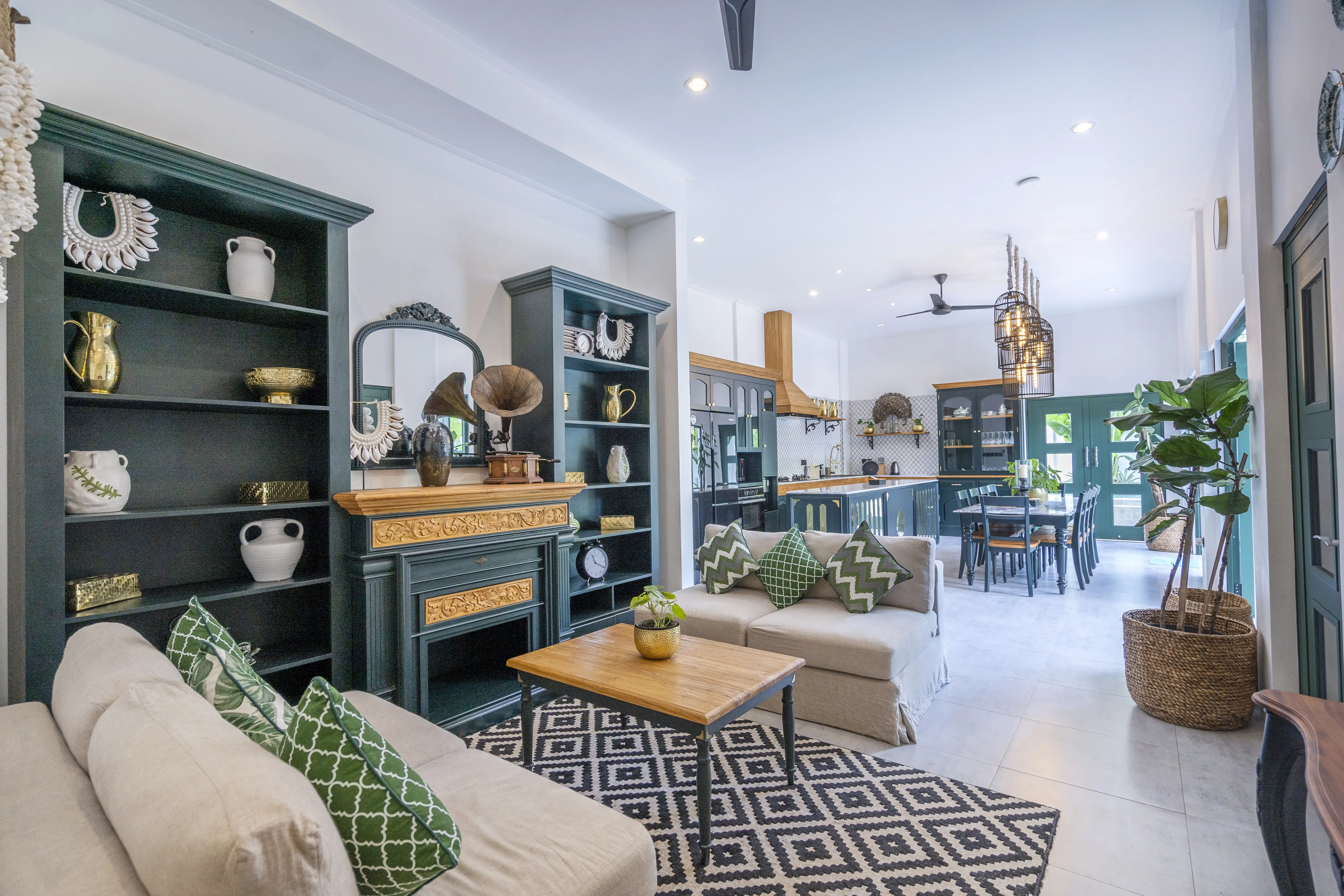 Villa 307m² in Indonesia, Canggu. Priced at 490000$ rent photo-18