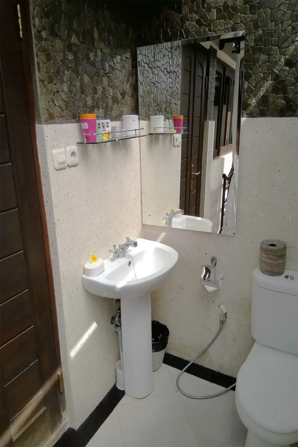 Villa 180m² in Indonesia, Seminyak. Priced at 300000$ rent photo-1