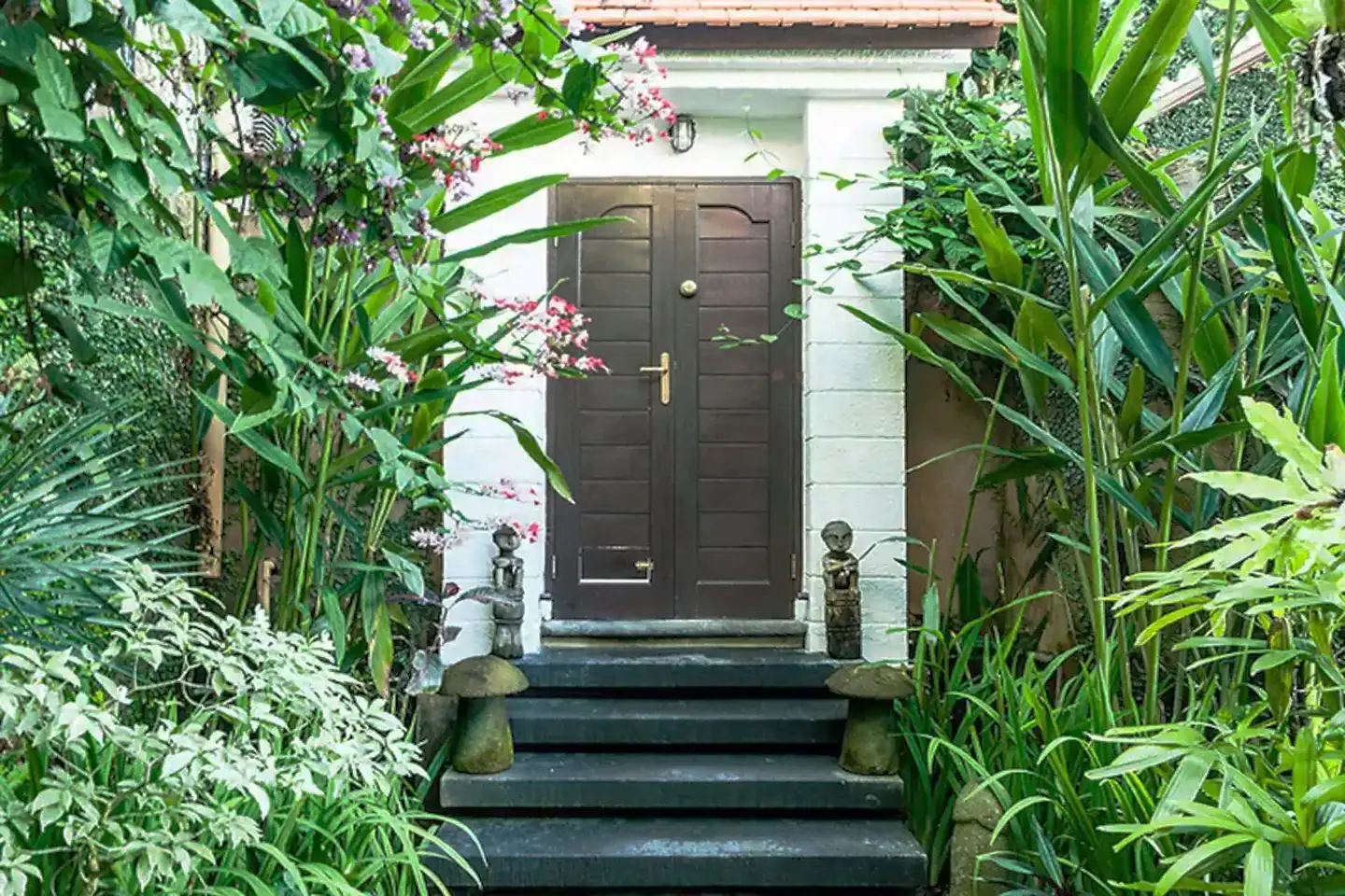 Villa 180m² in Indonesia, Seminyak. Priced at 300000$ rent photo-10