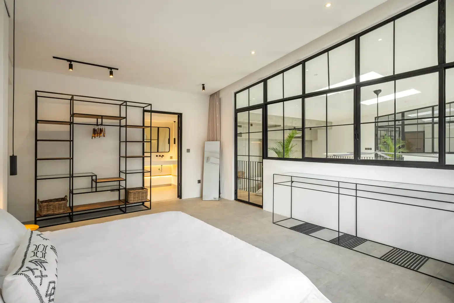 Villa 225m² in Indonesia, Canggu. Priced at 545000$ rent photo-8