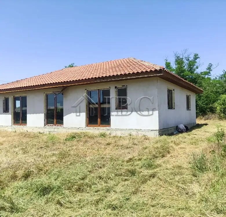 House 150m² in Bulgaria, Balchik. Priced at 60999€ rent photo-2