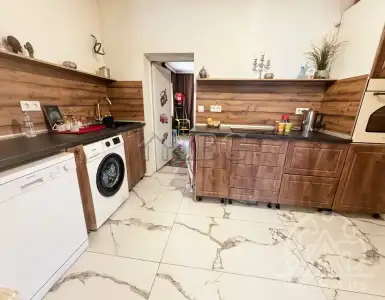 Buy in Bulgaria for 76000€