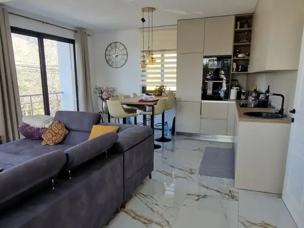 House 174m² in Montenegro, Zaljevo. Priced at 300000€ rent photo-2