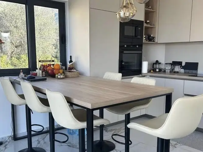 House 174m² in Montenegro, Zaljevo. Priced at 300000€ rent photo-5