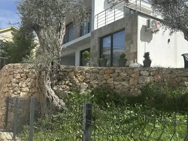 House 174m² in Montenegro, Zaljevo. Priced at 300000€ rent photo-6