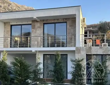Buy in Montenegro for 300000€