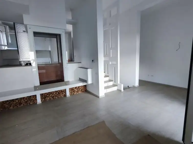 House 300m² in Montenegro, Morinj. Priced at 800000€ rent photo-6