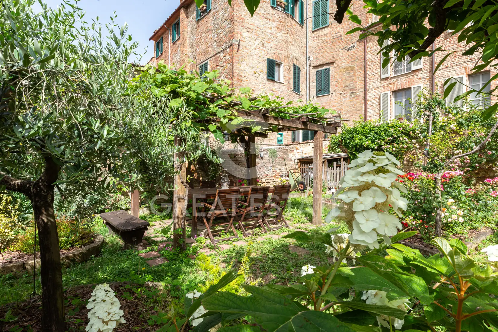 Villa 479m² in Italy, Perugia. Priced at 890000€ rent photo-5