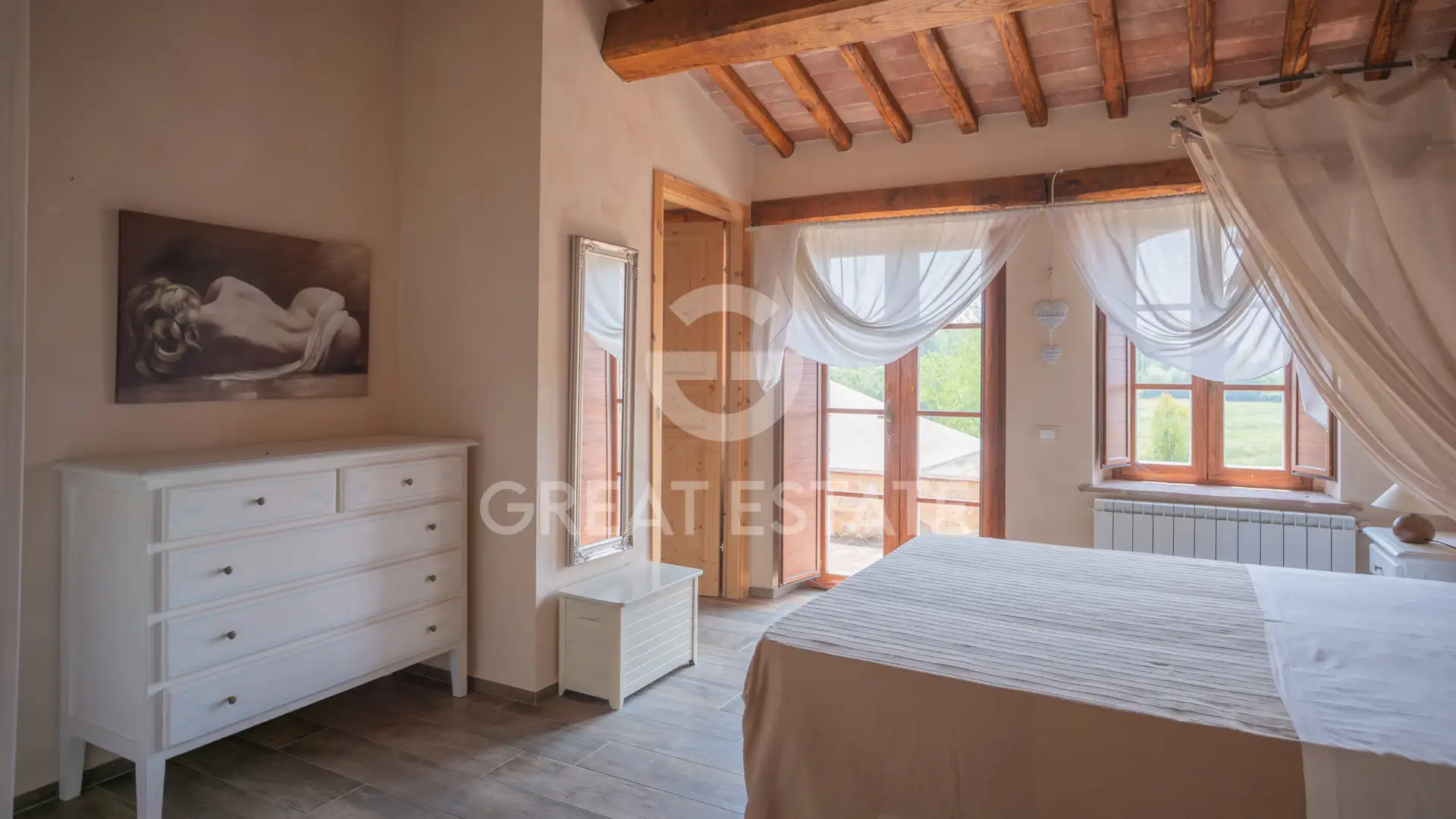 House 537m² in Italy, Perugia. Priced at 1450000€ rent photo-10