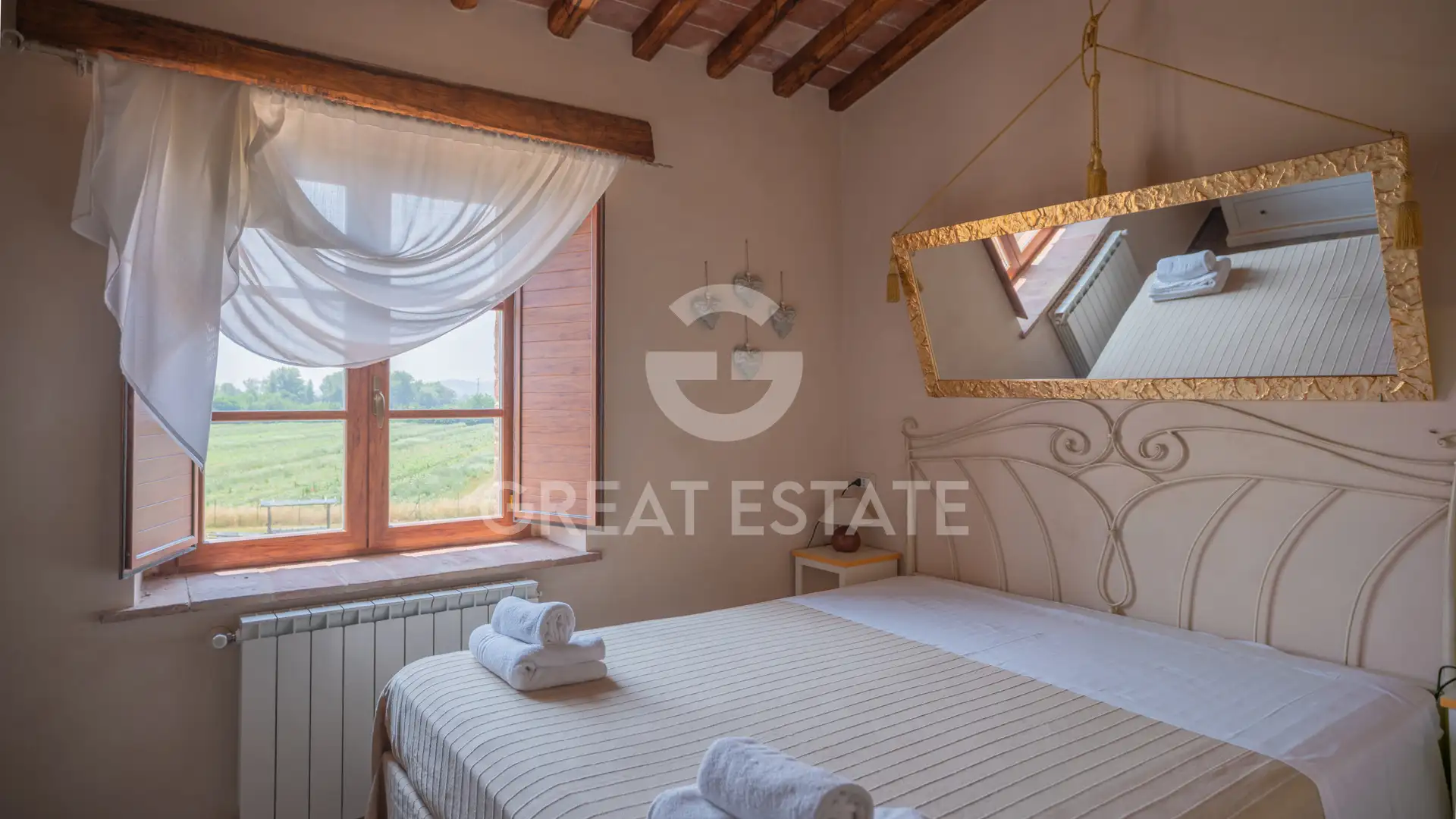 House 537m² in Italy, Perugia. Priced at 1450000€ rent photo-13