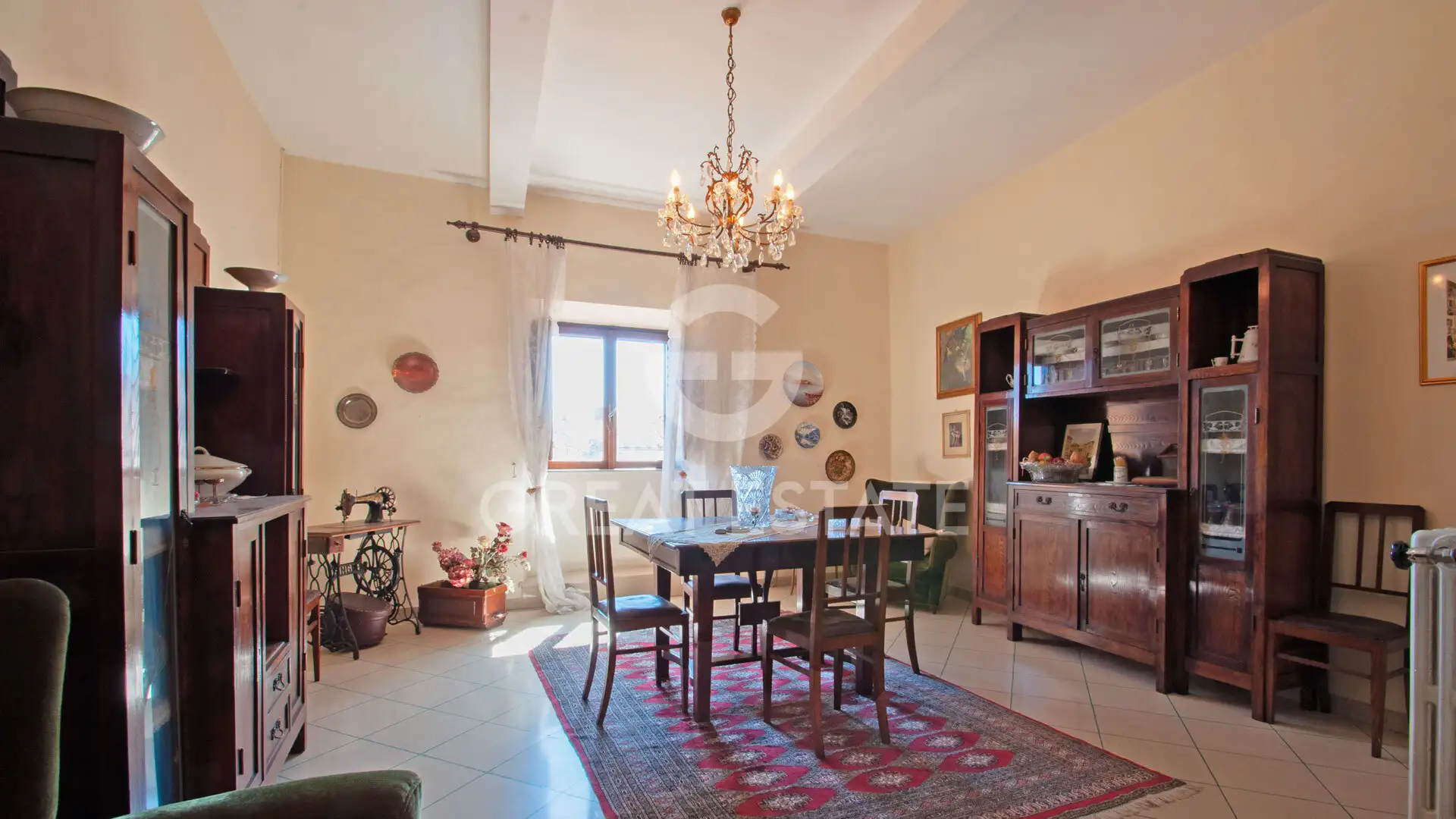 Flat 310m² in Italy, Siena. Priced at 420000€ rent photo-3