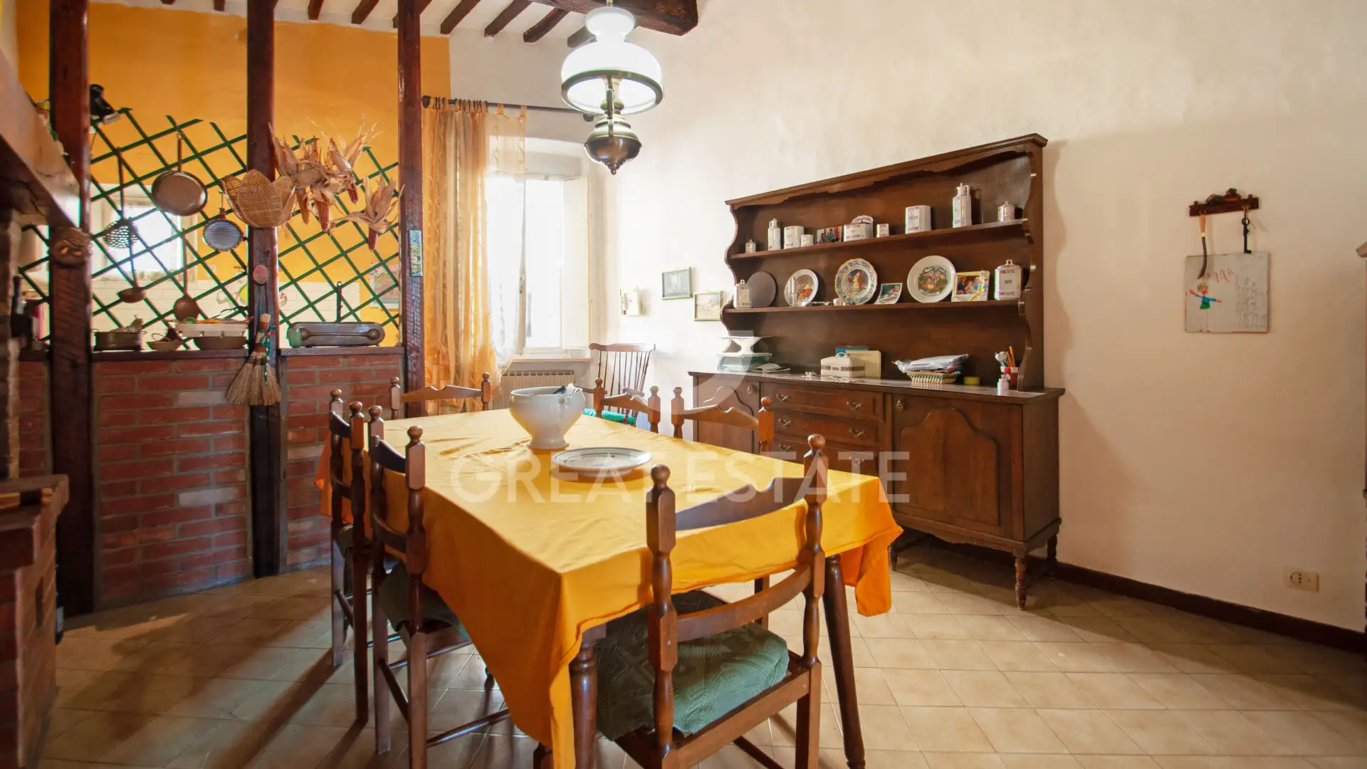 Flat 310m² in Italy, Siena. Priced at 420000€ rent photo-9