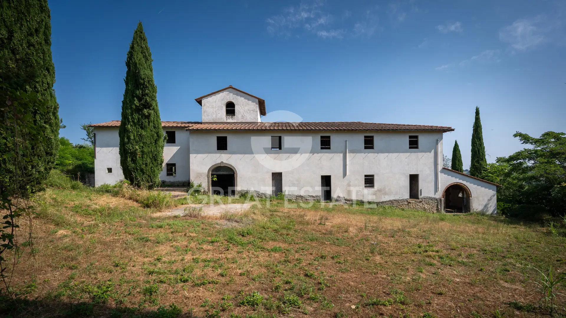House 660m² in Italy, Florence. Priced at 950000€ rent photo-9