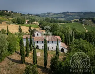Buy in Italy for 950000€