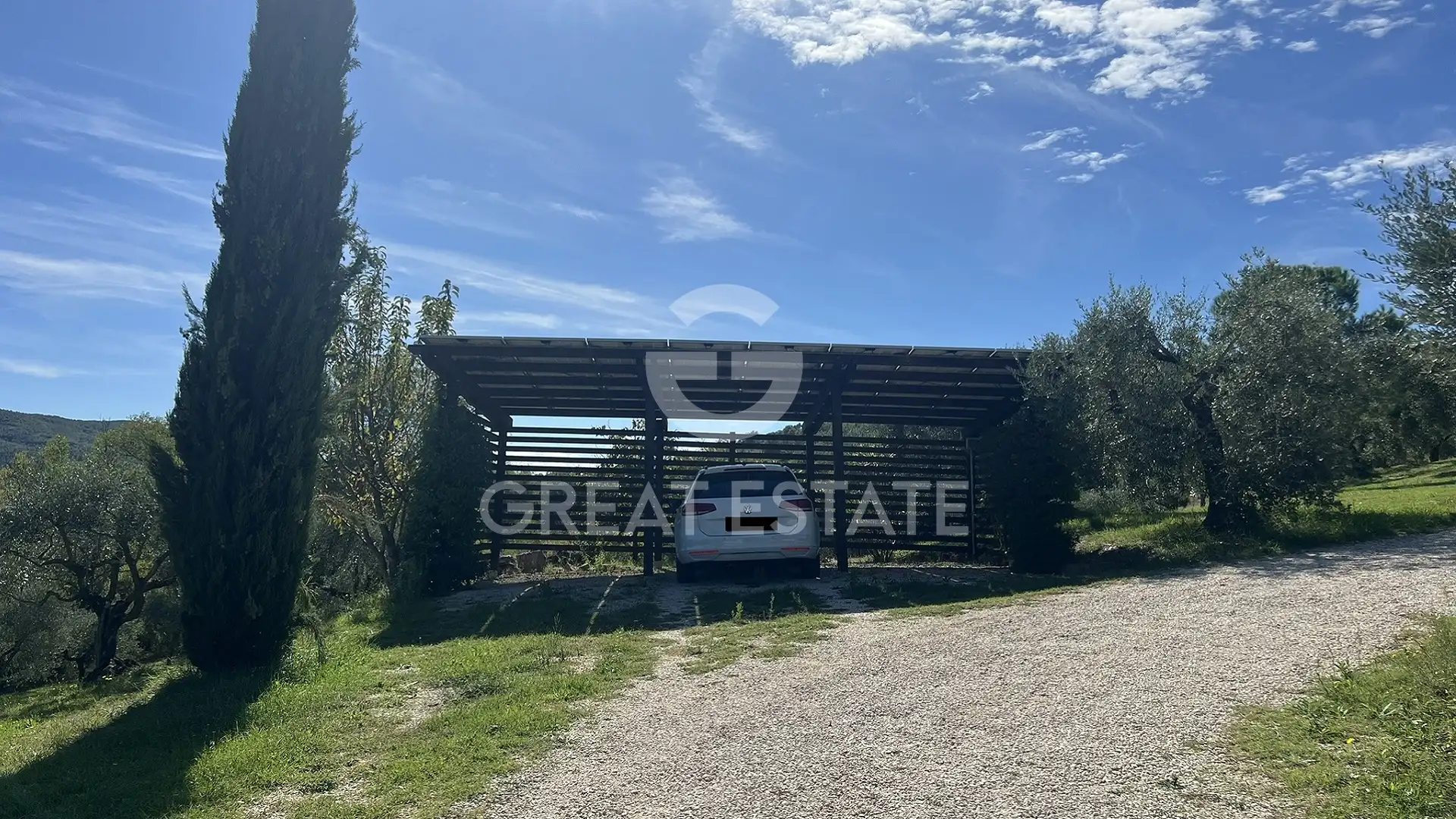 House 303m² in Italy, Perugia. Priced at 875000€ rent photo-6