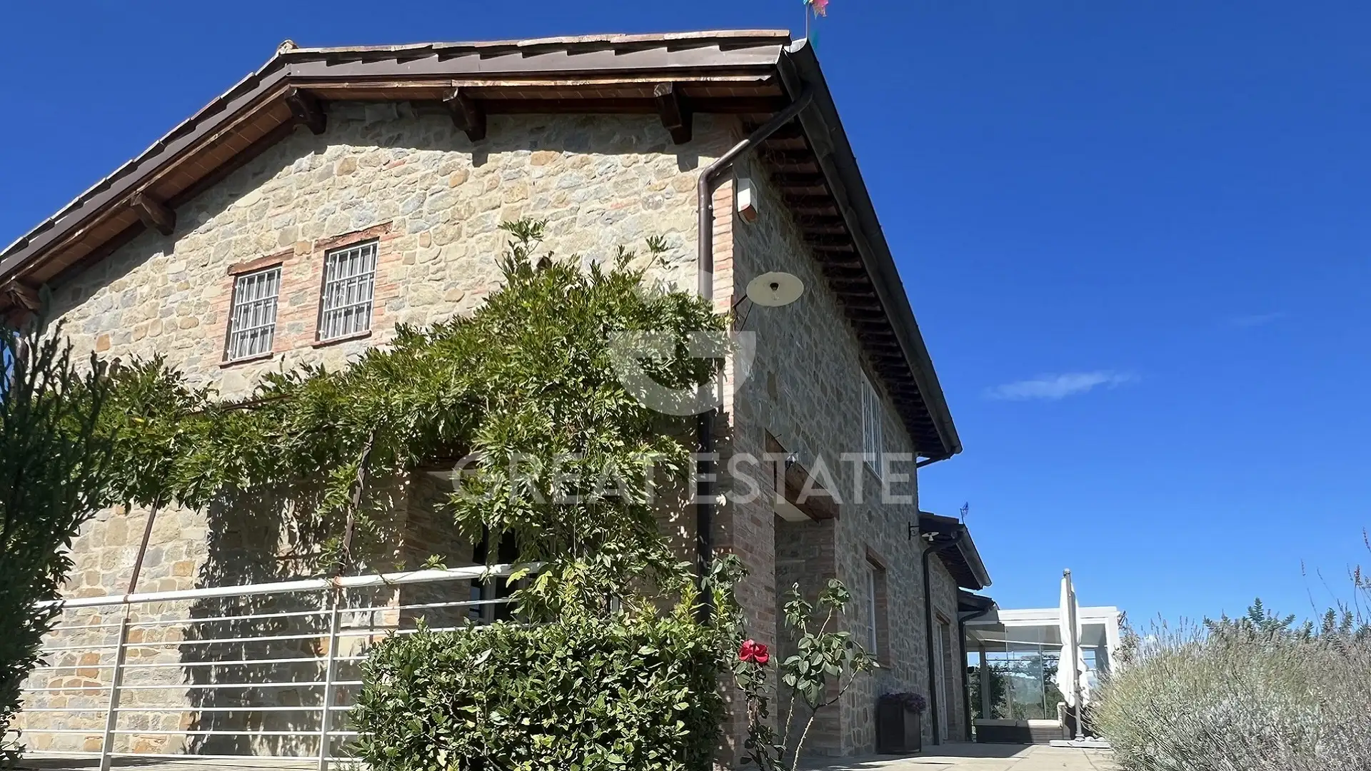 House 303m² in Italy, Perugia. Priced at 875000€ rent photo-7