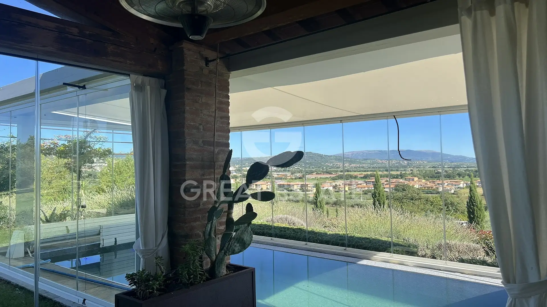 House 303m² in Italy, Perugia. Priced at 875000€ rent photo-10