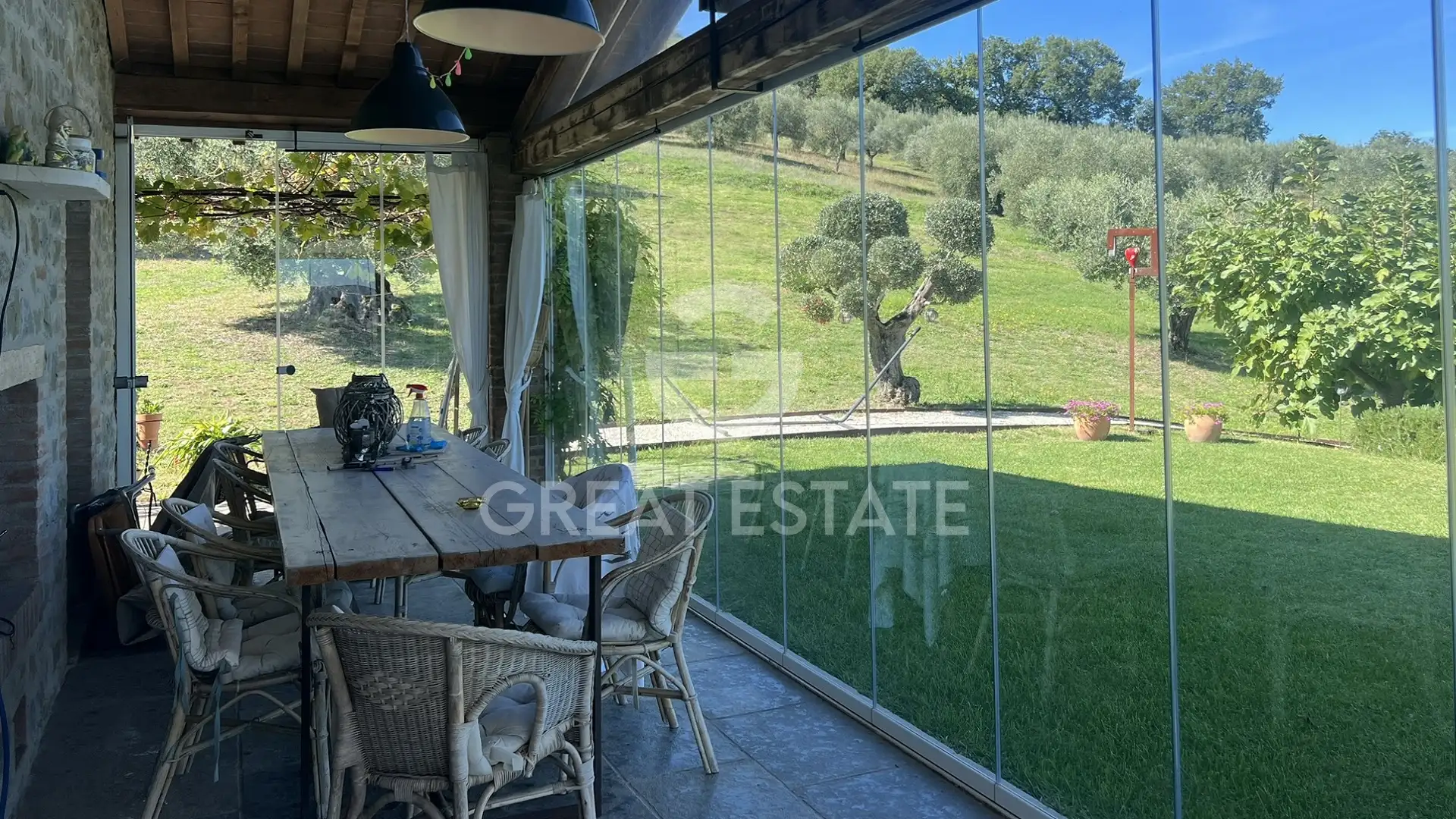 House 303m² in Italy, Perugia. Priced at 875000€ rent photo-11