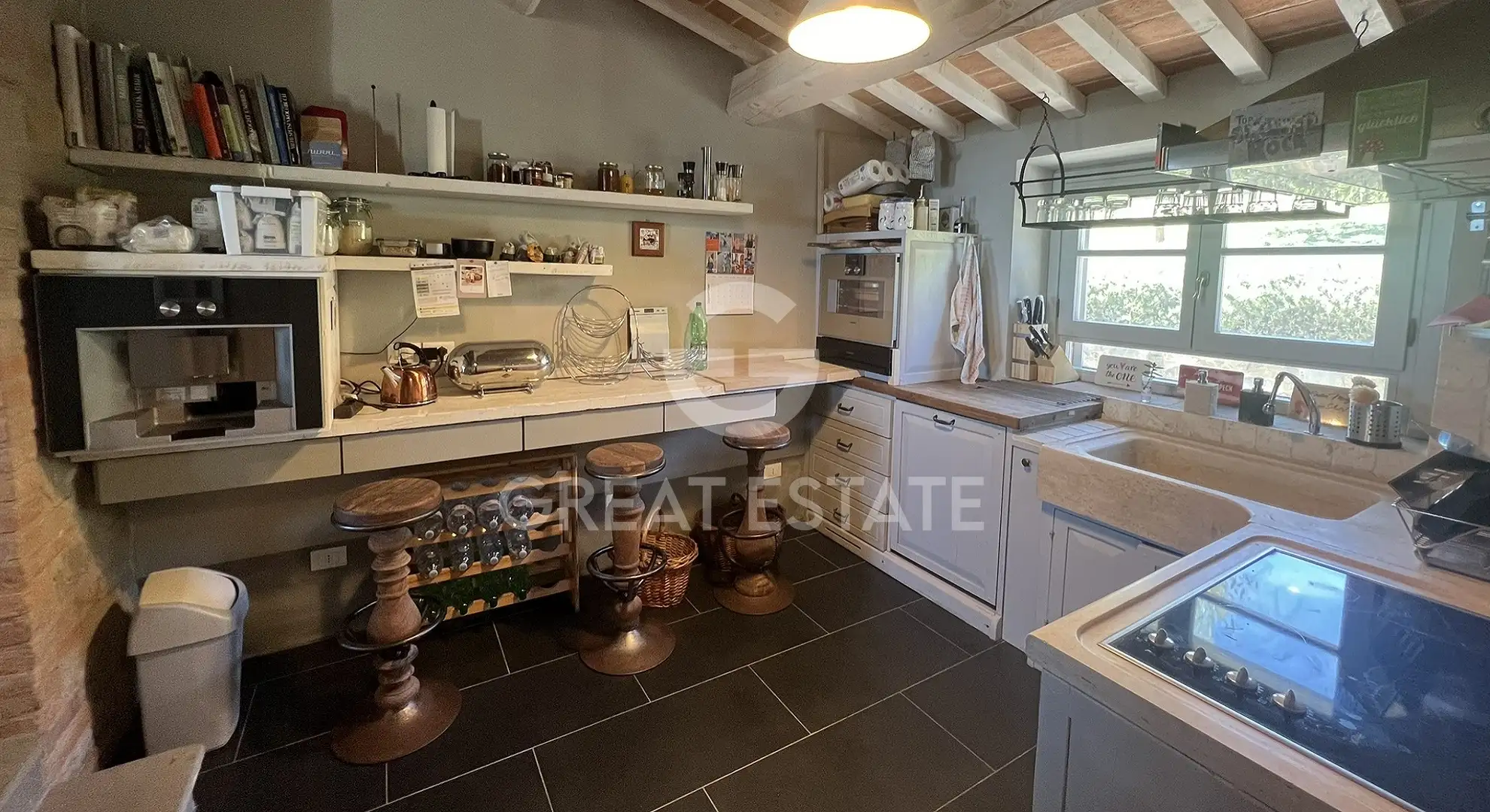 House 303m² in Italy, Perugia. Priced at 875000€ rent photo-14