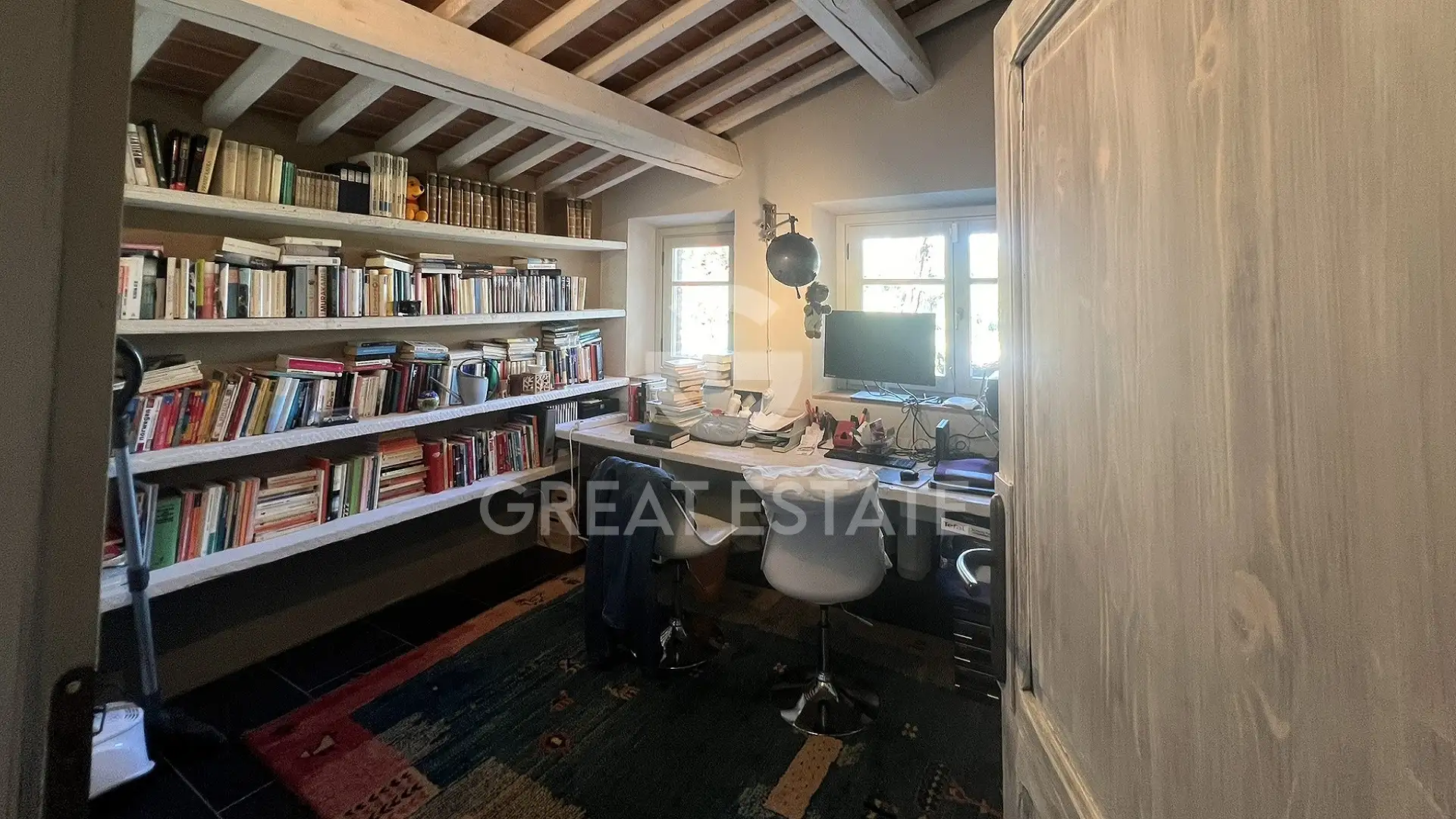 House 303m² in Italy, Perugia. Priced at 875000€ rent photo-15