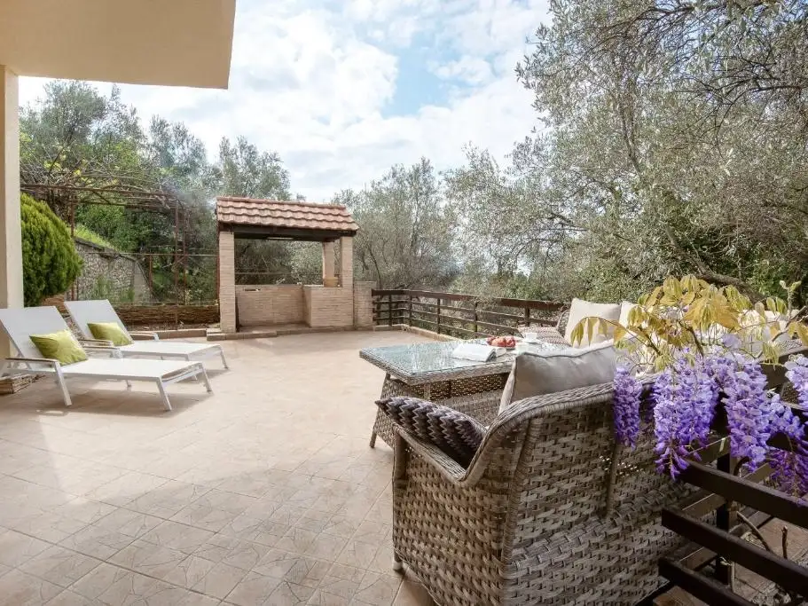 House 155m² in Montenegro, Budva. Priced at 850000€ rent photo-21
