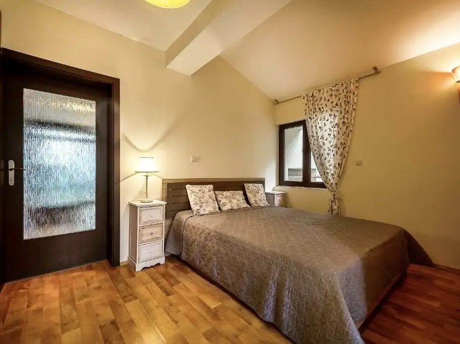 House 155m² in Montenegro, Budva. Priced at 850000€ rent photo-27