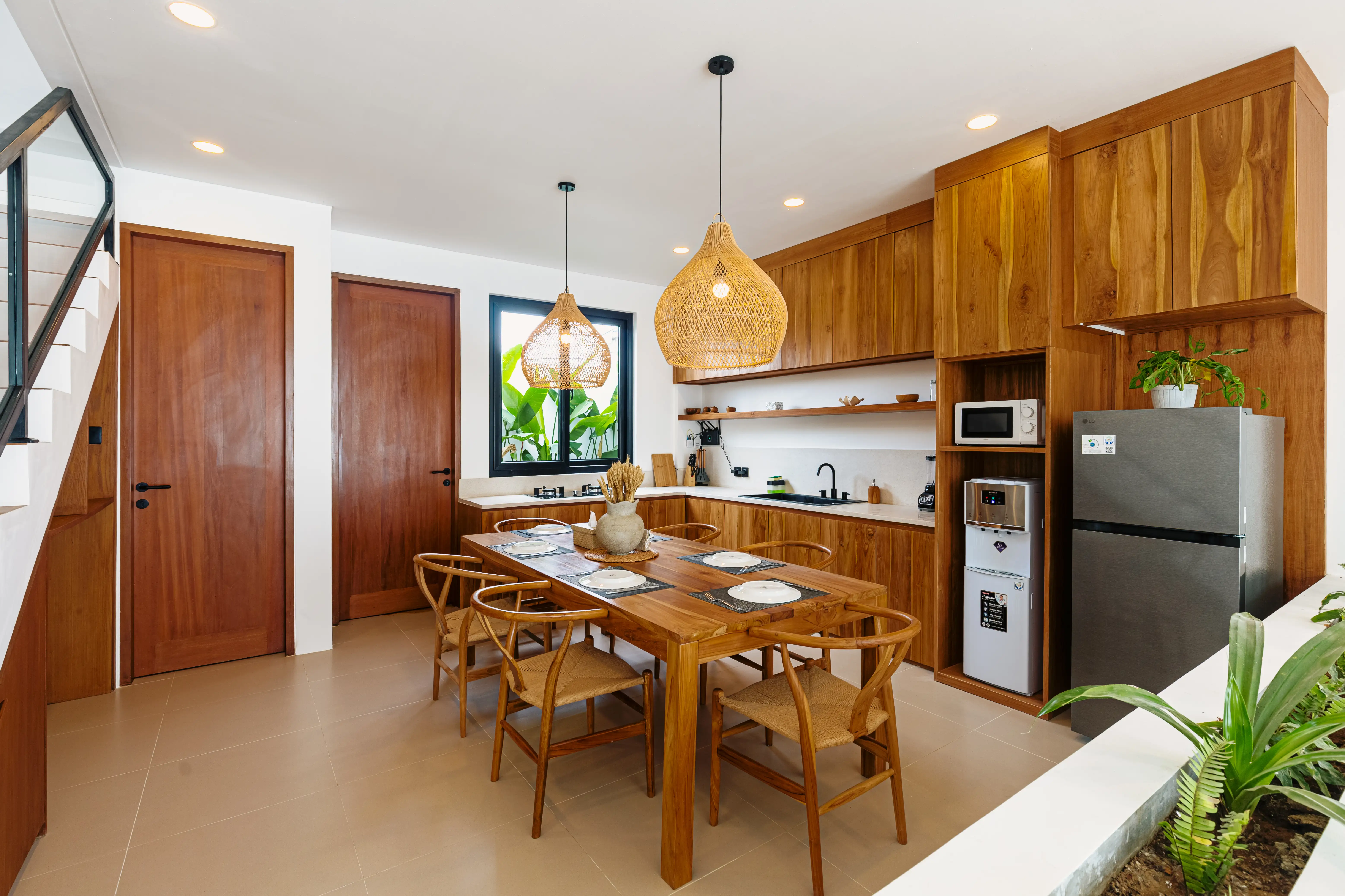 Villa 100m² in Indonesia, Canggu. Priced at 21556$ rent photo-16