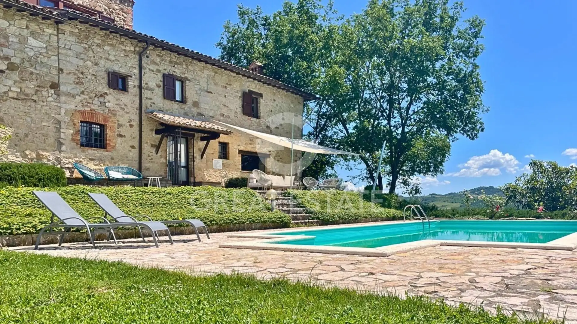 House 667m² in Italy, Perugia. Priced at 975000€ rent photo-11