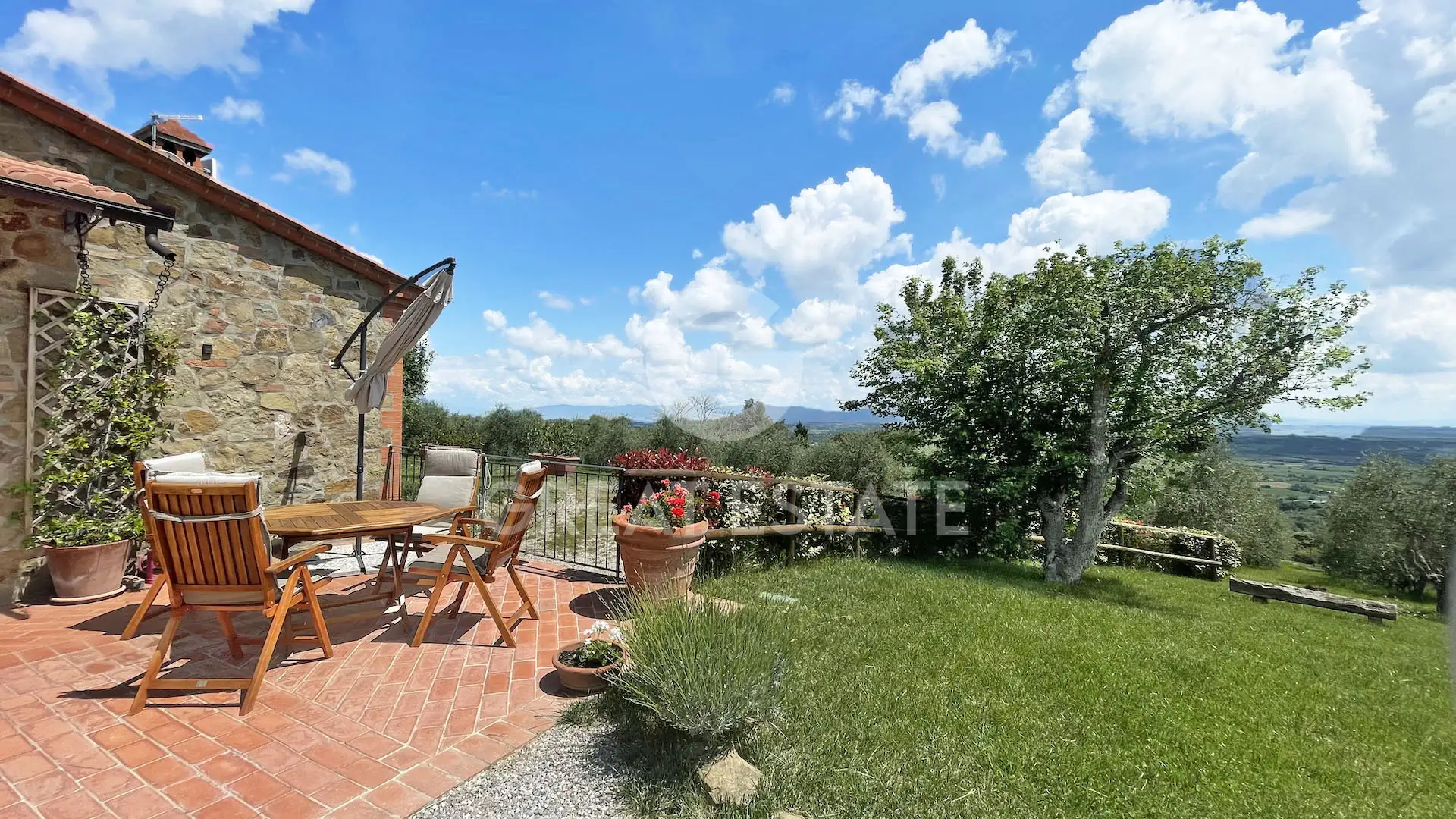 House 126m² in Italy, Siena. Priced at 500000€ rent photo-10