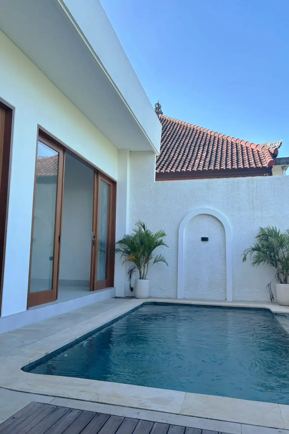 Villa 116m² in Indonesia, Kedungu. Priced at 14200$ rent photo-1