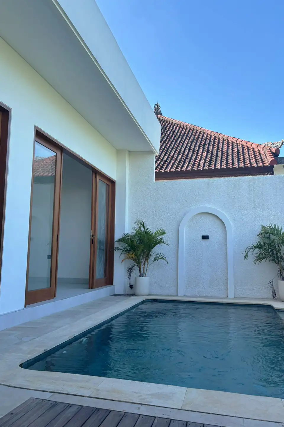Villa 116m² in Indonesia, Kedungu. Priced at 14200$ rent photo-2