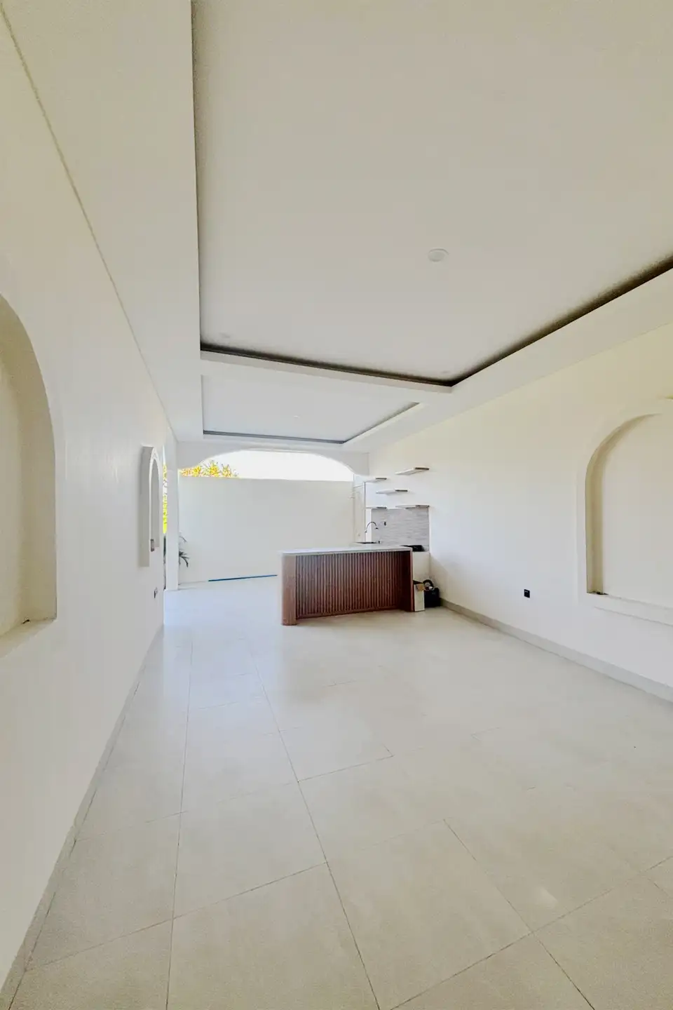Villa 116m² in Indonesia, Kedungu. Priced at 14200$ rent photo-6