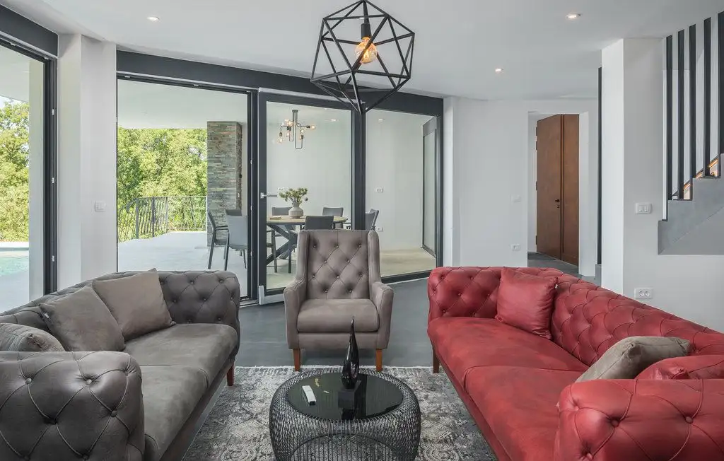 Villa 255m² in Croatia, Buje. Priced at 1200000€ rent photo-10