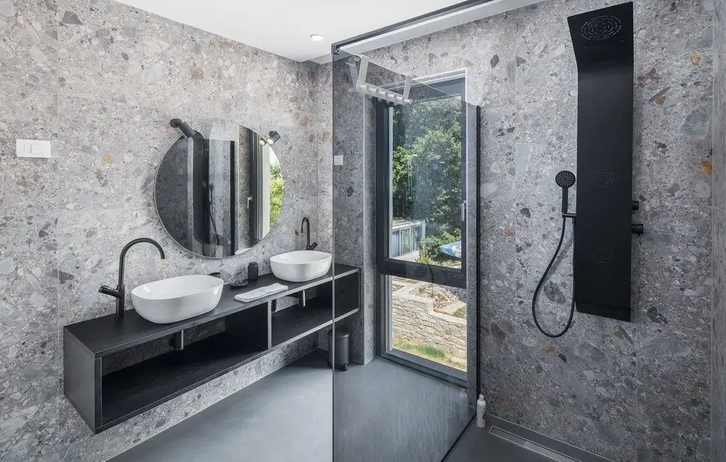 Villa 255m² in Croatia, Buje. Priced at 1200000€ rent photo-19
