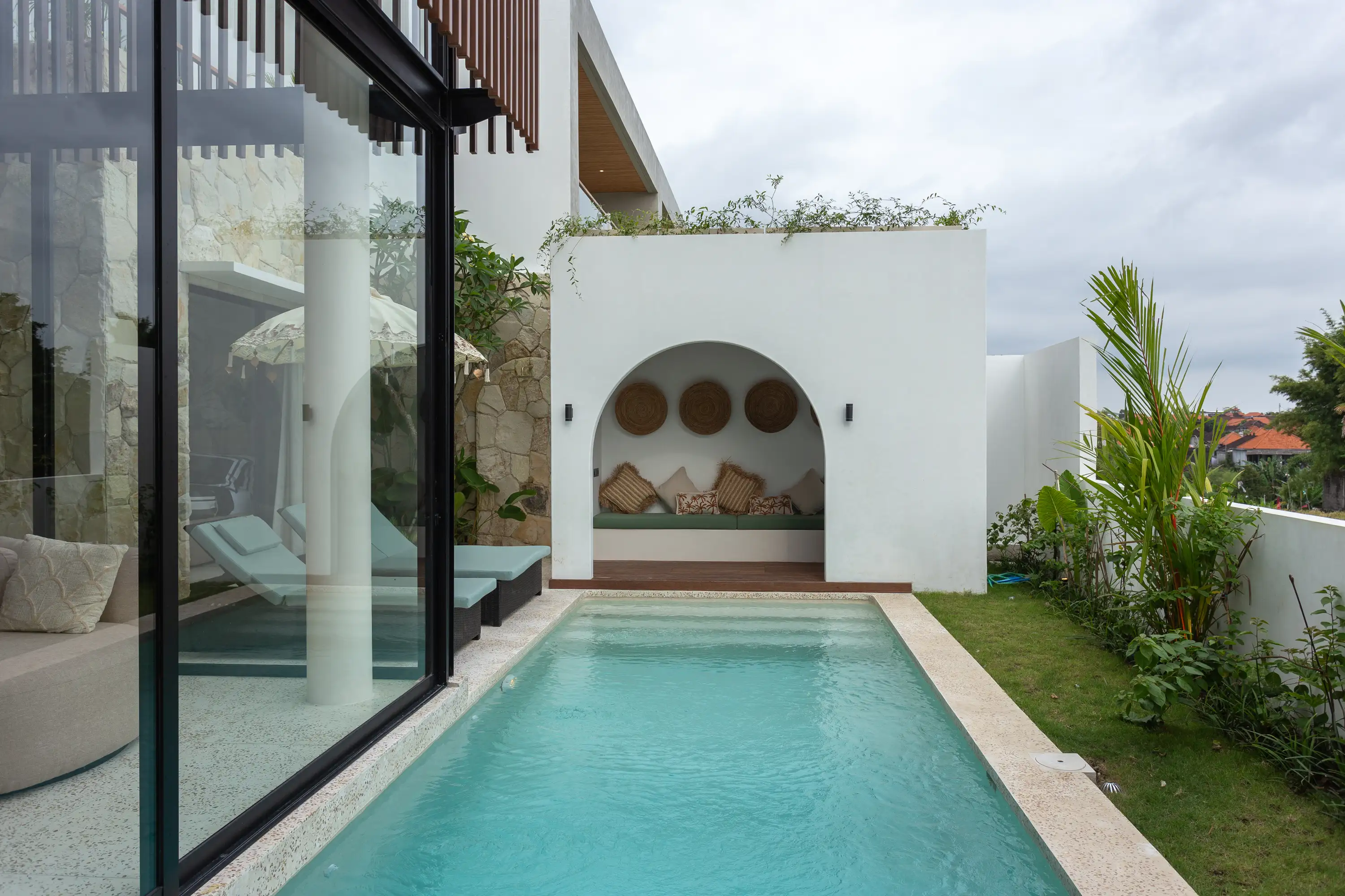 Villa 245m² in Indonesia, Canggu. Priced at 419000$ rent photo-14